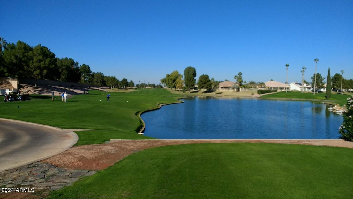 10412 E NACOMA Drive