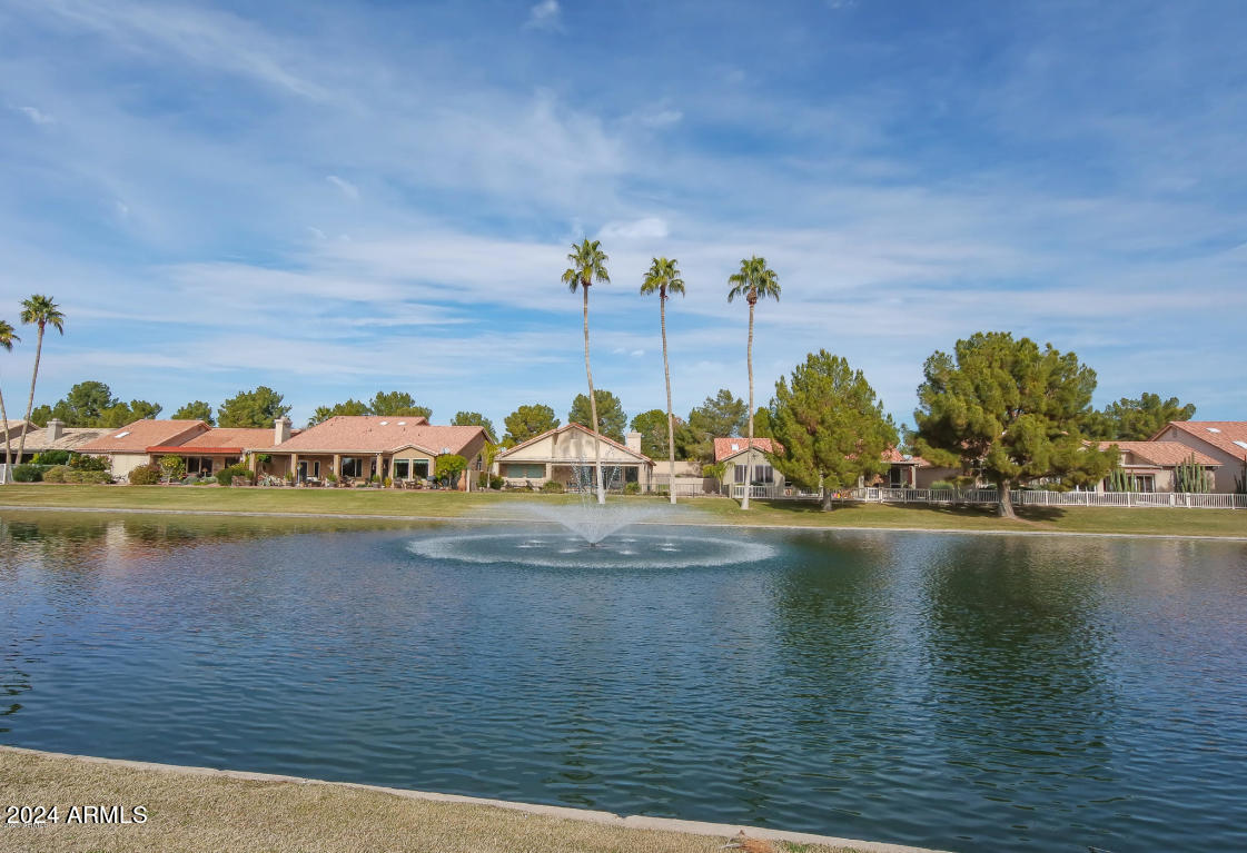 10412 E NACOMA Drive