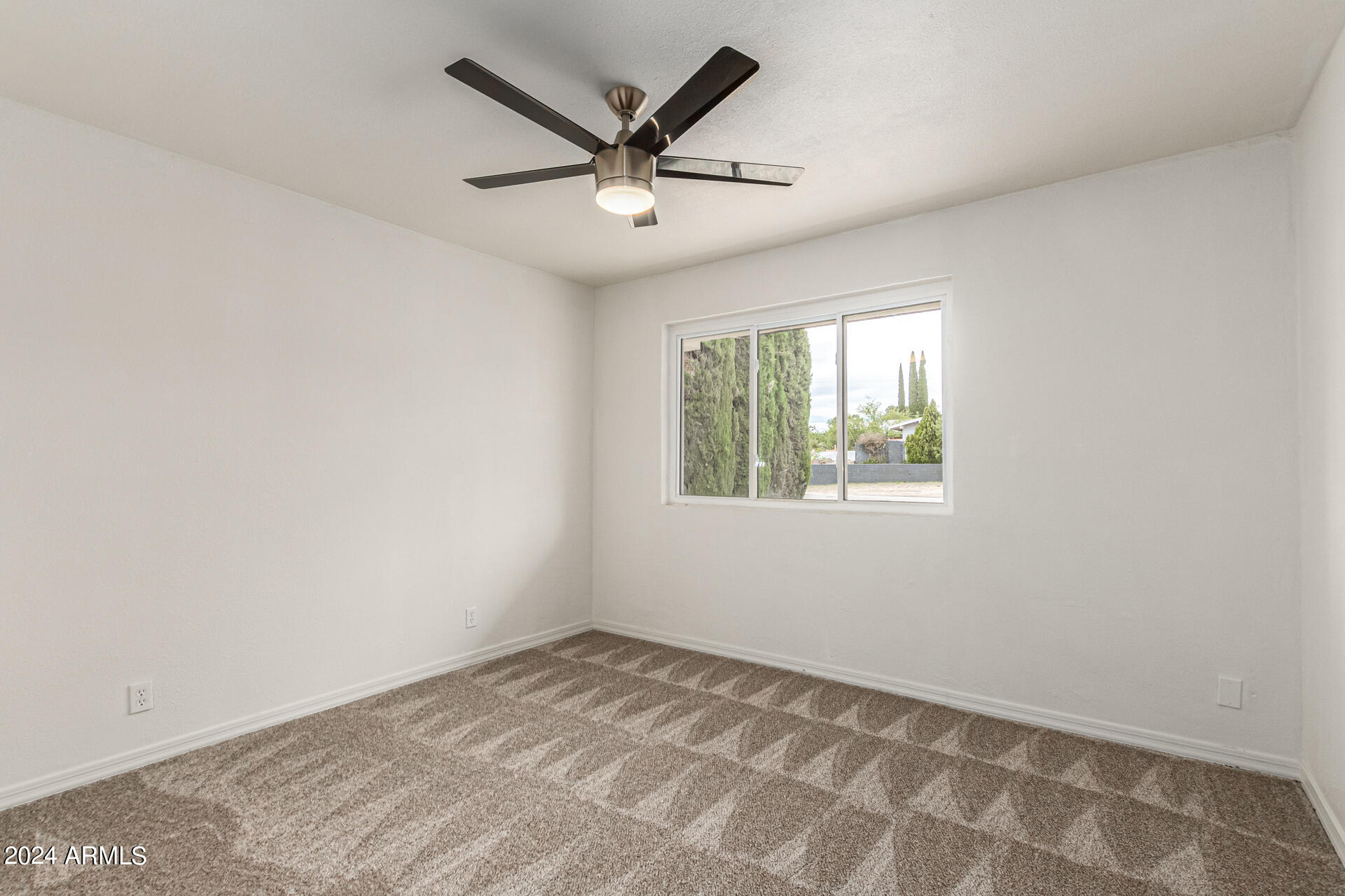 1480 N CALLE ZAMORA --