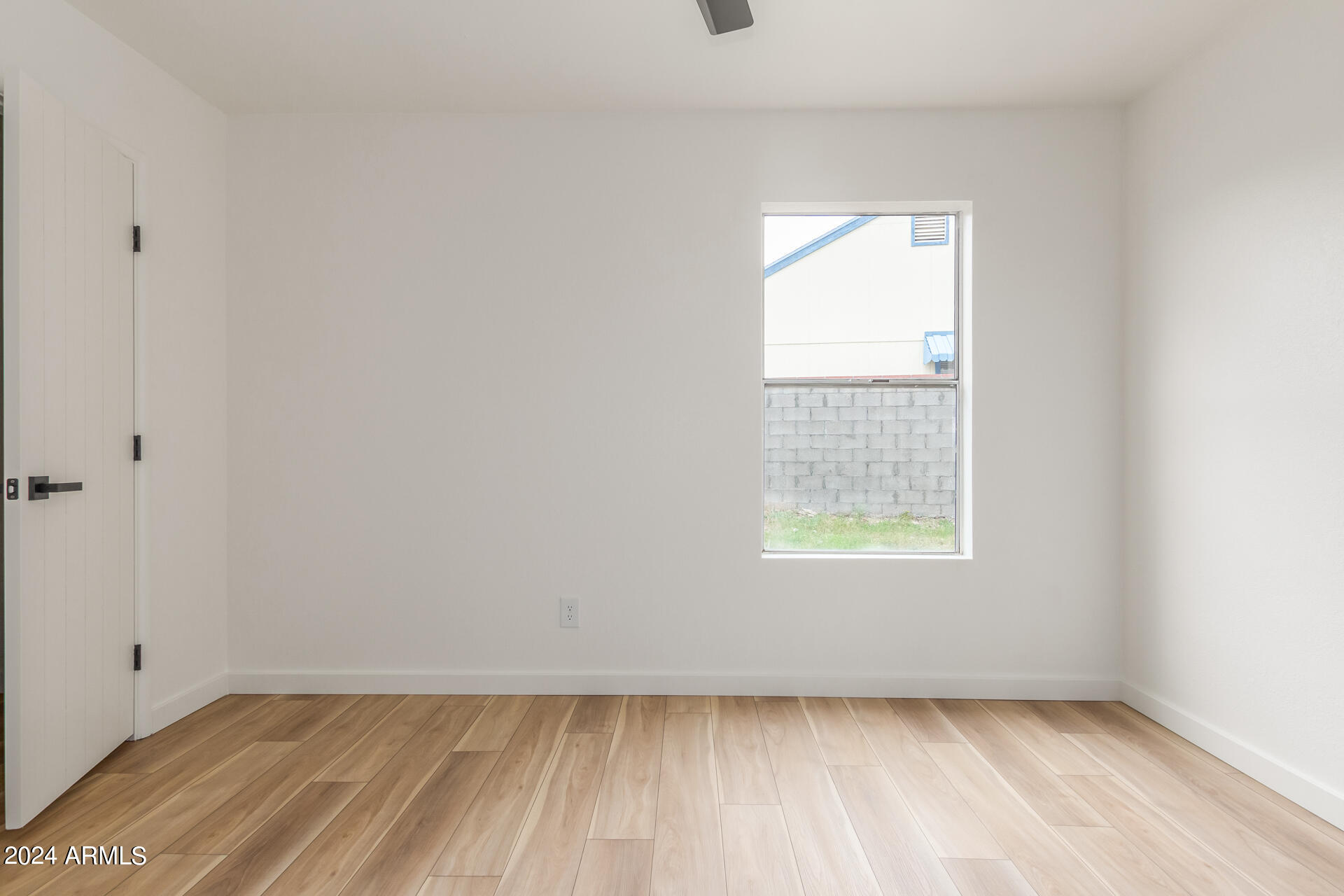 2842 W AVENIDA AZAHAR --