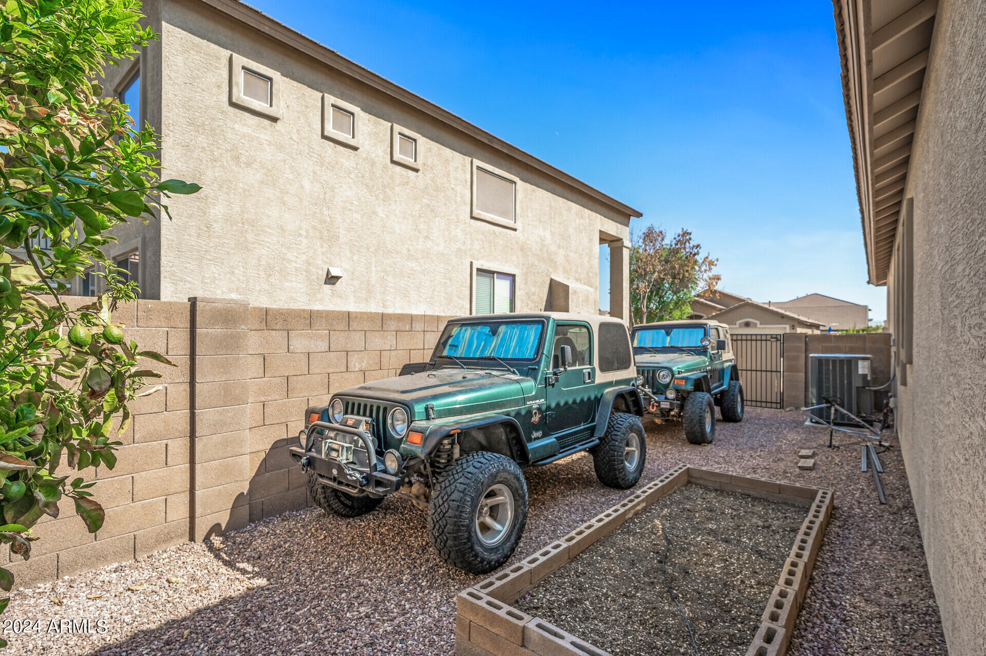 17490 W MOHAVE Street