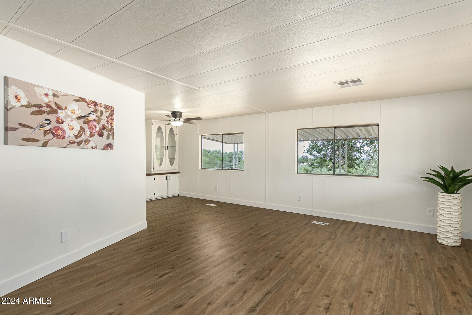 2730 N ROCKLIFFE Boulevard