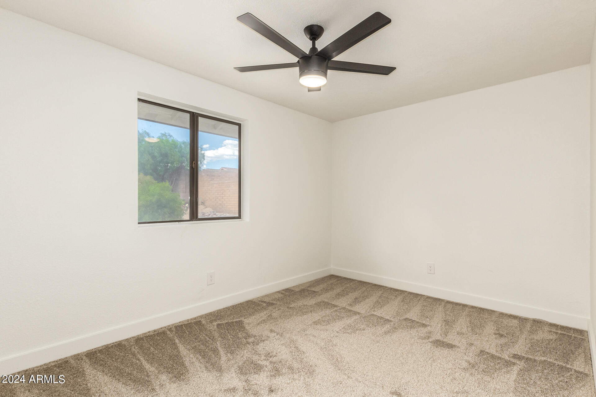 3310 W GREEN RIDGE Drive