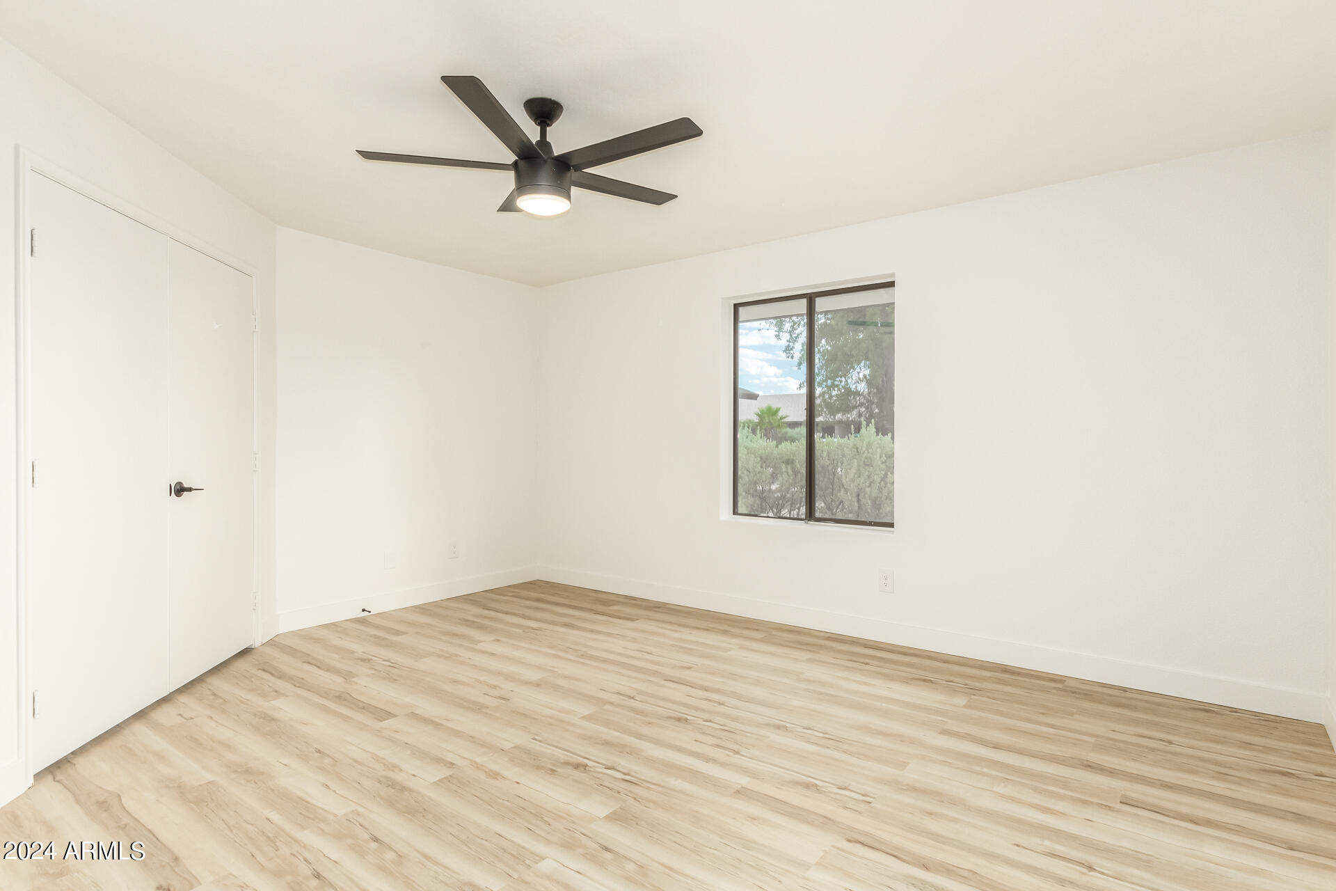 3310 W GREEN RIDGE Drive