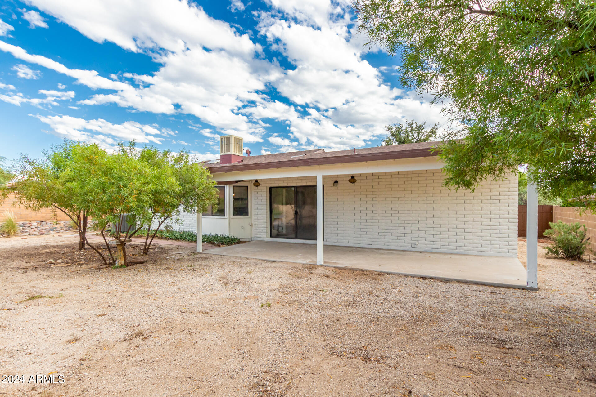 3310 W GREEN RIDGE Drive