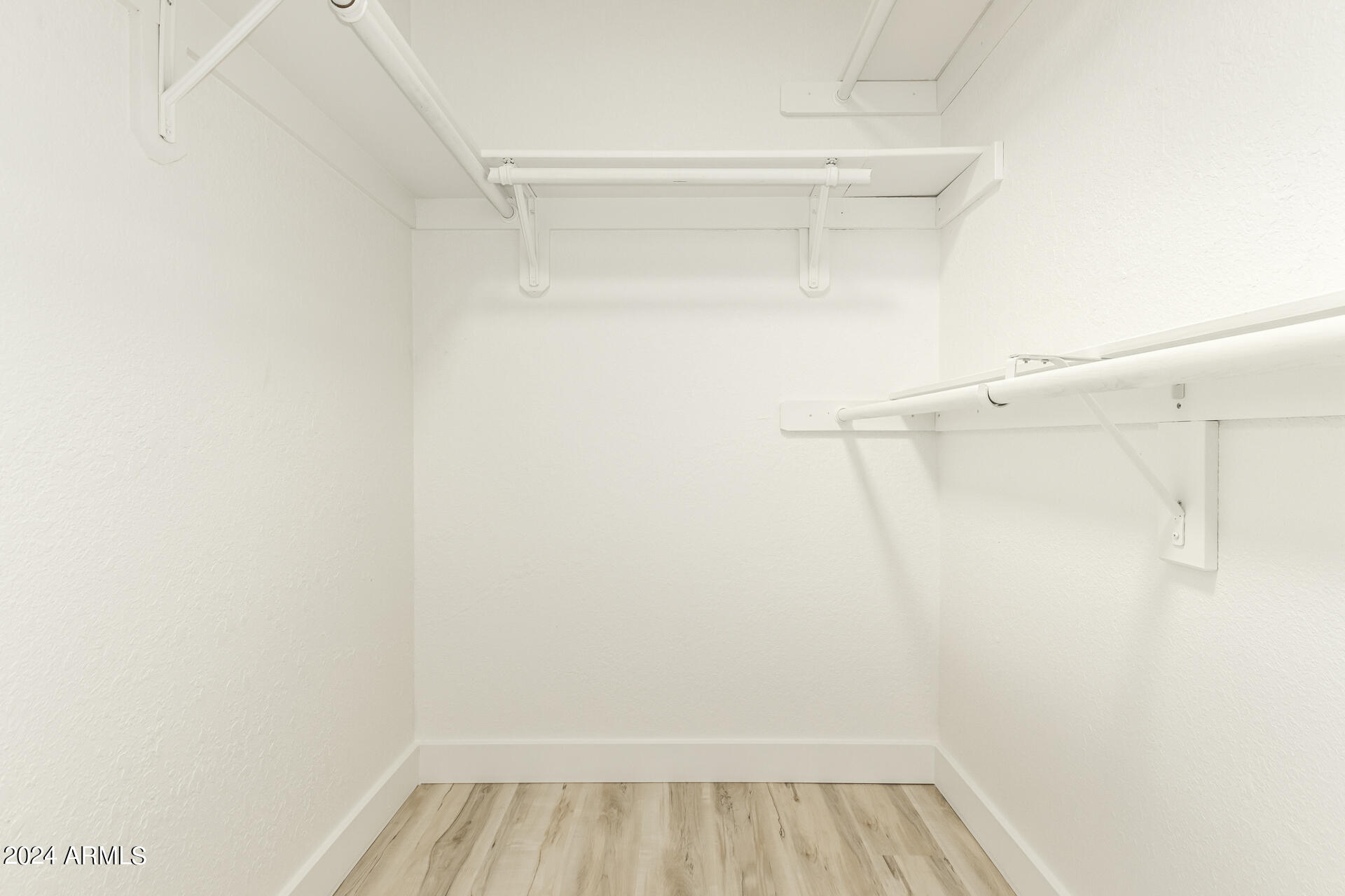 3310 W GREEN RIDGE Drive