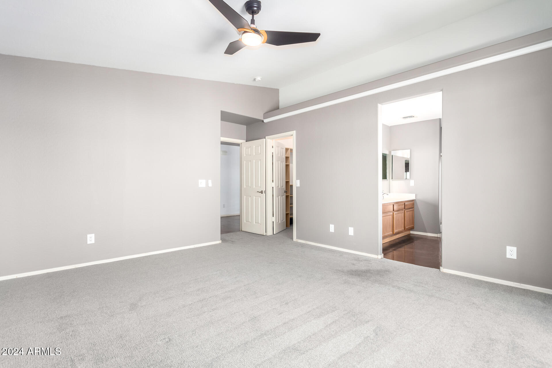 648 W RATTLESNAKE Place