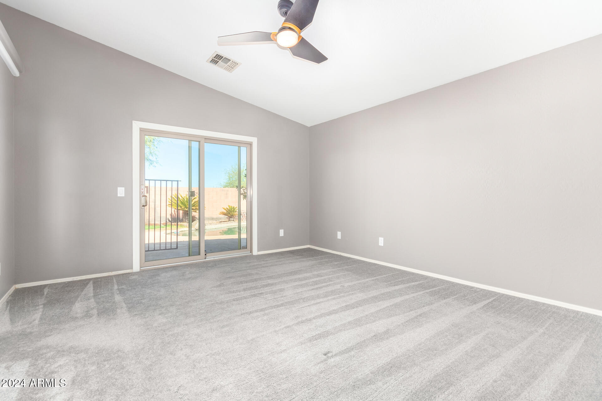 648 W RATTLESNAKE Place