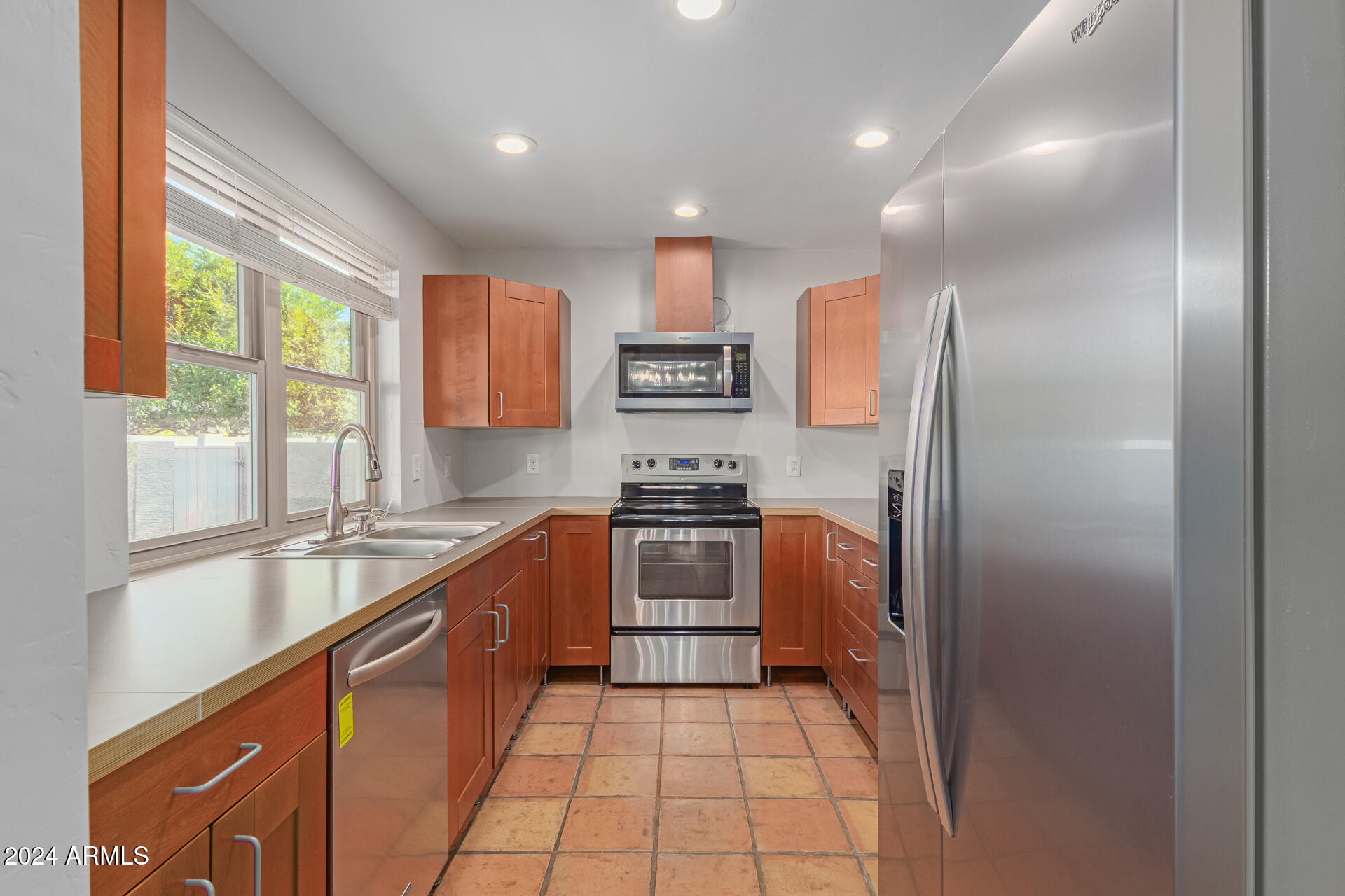 8480 E MALCOMB Drive