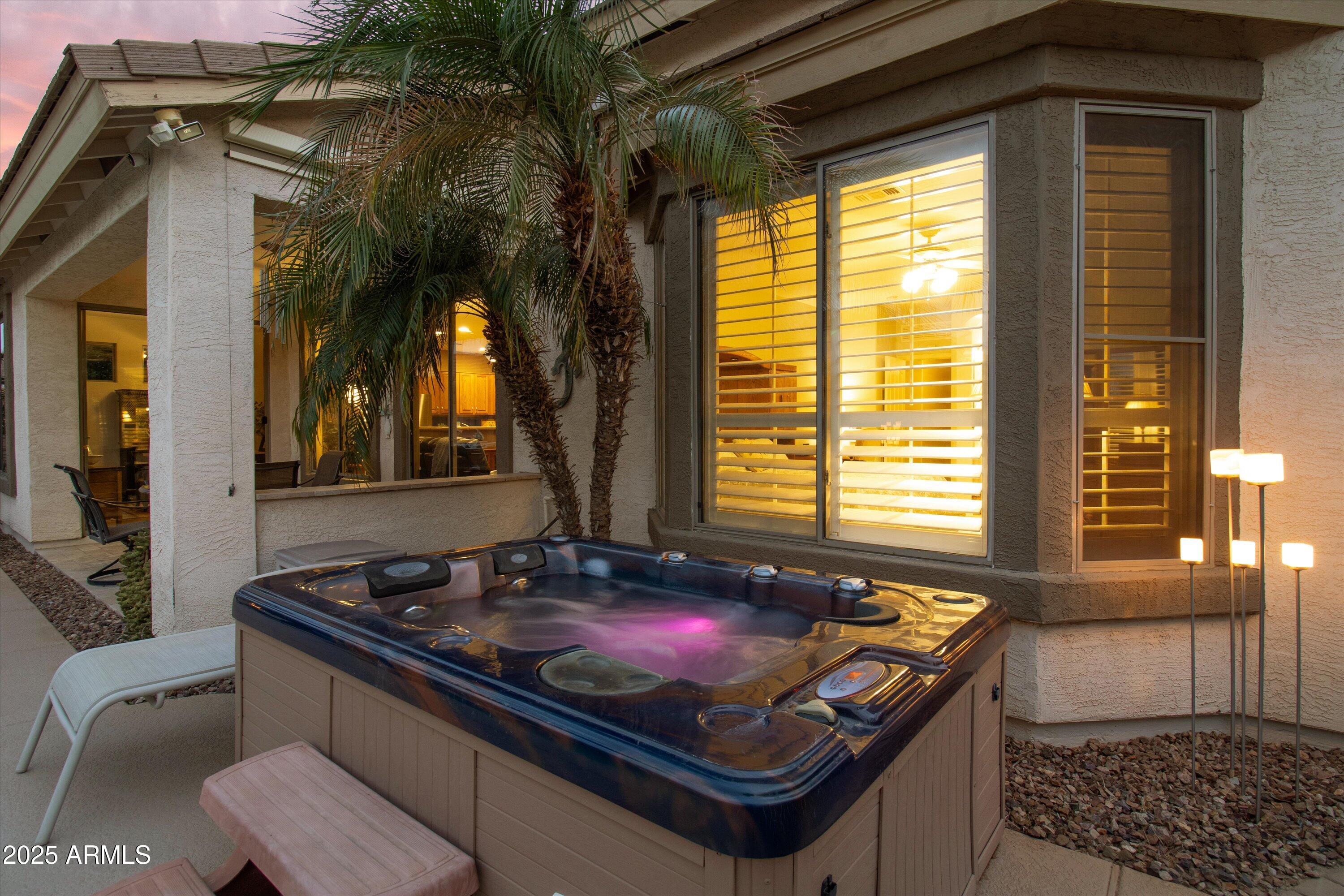 4272 E IVANHOE Street