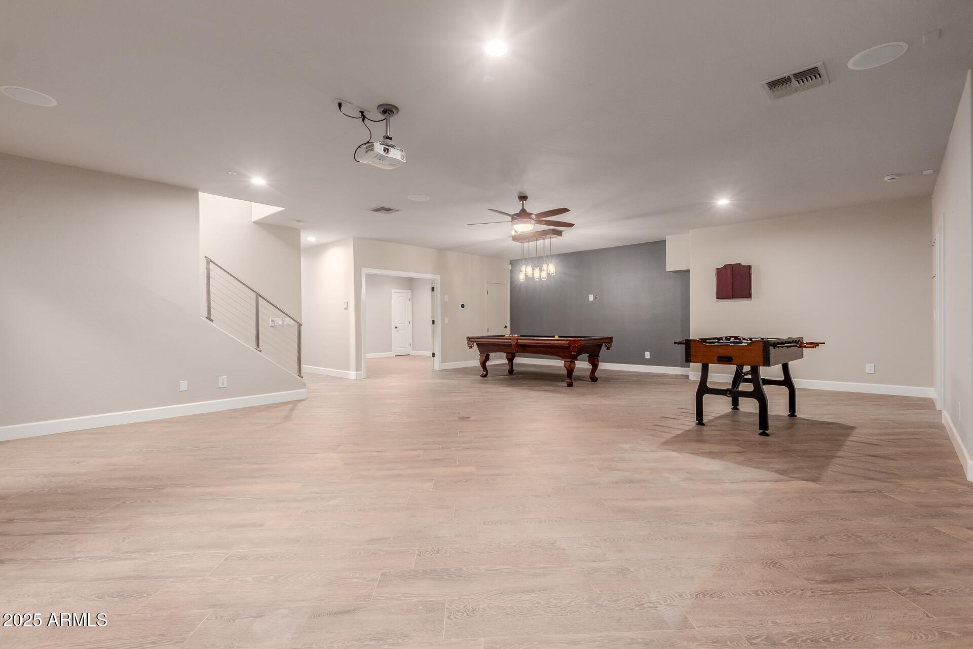 2721 E TAMARISK Street