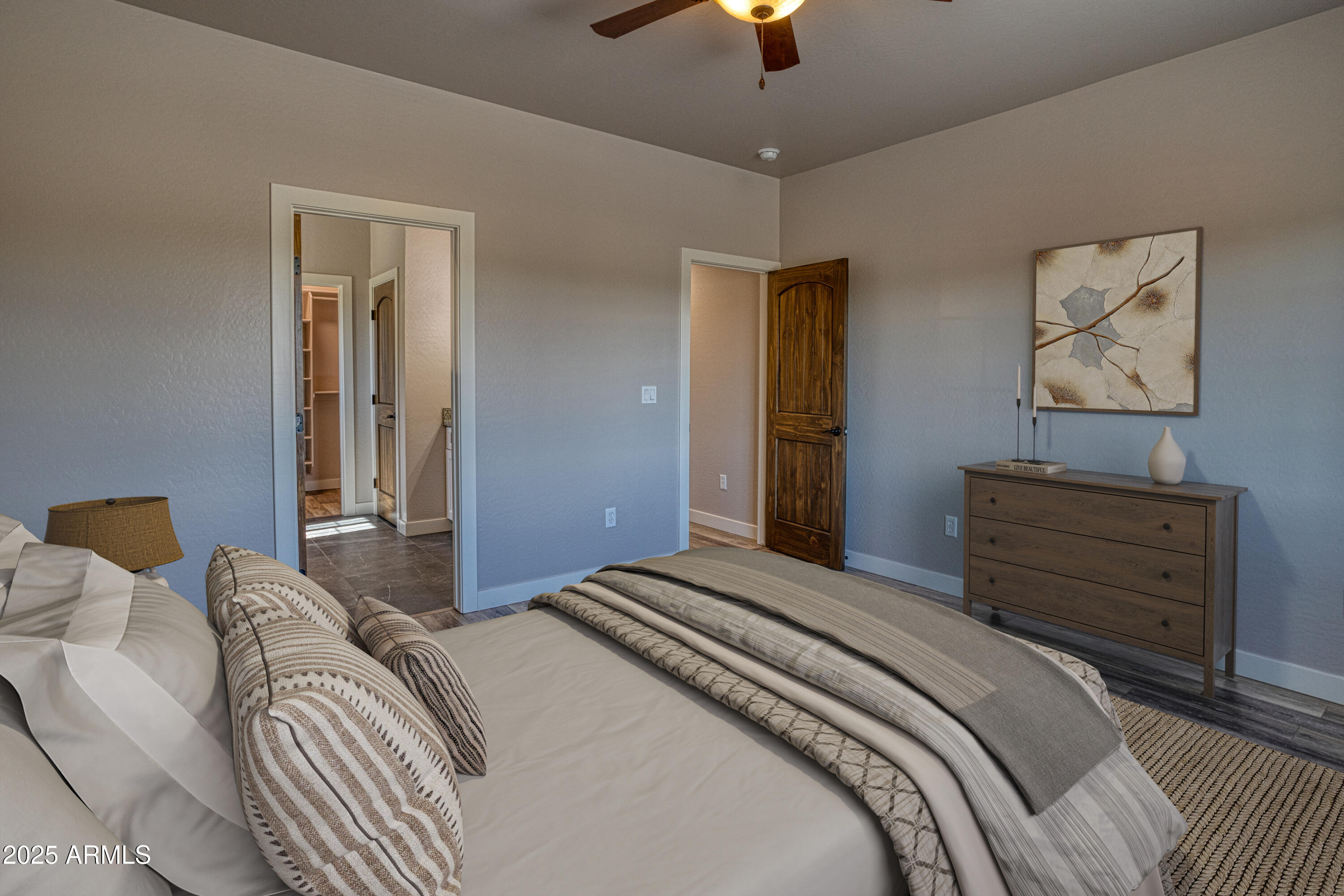 2081 E RIMSTONE Drive