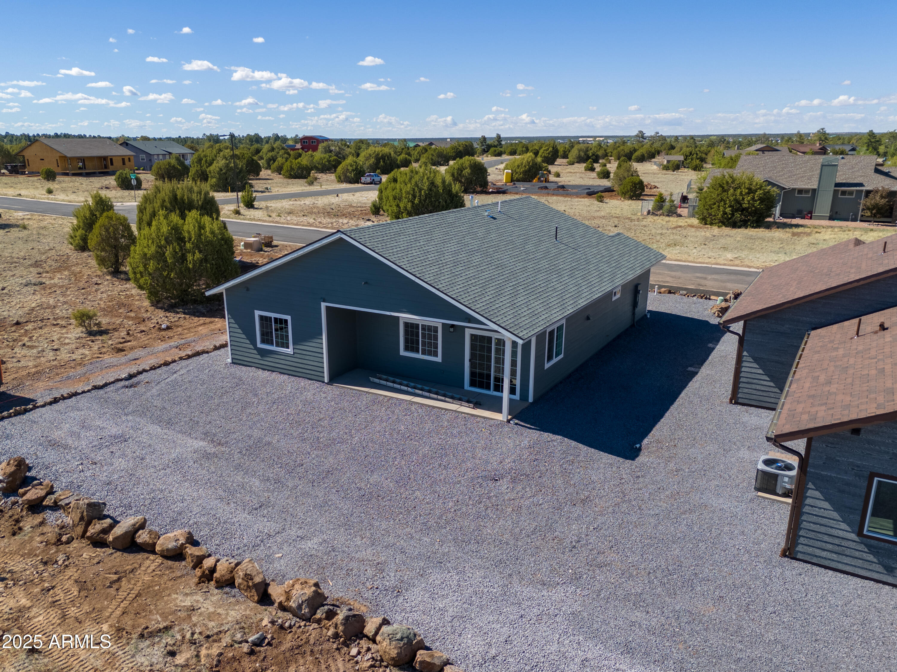 2081 E RIMSTONE Drive