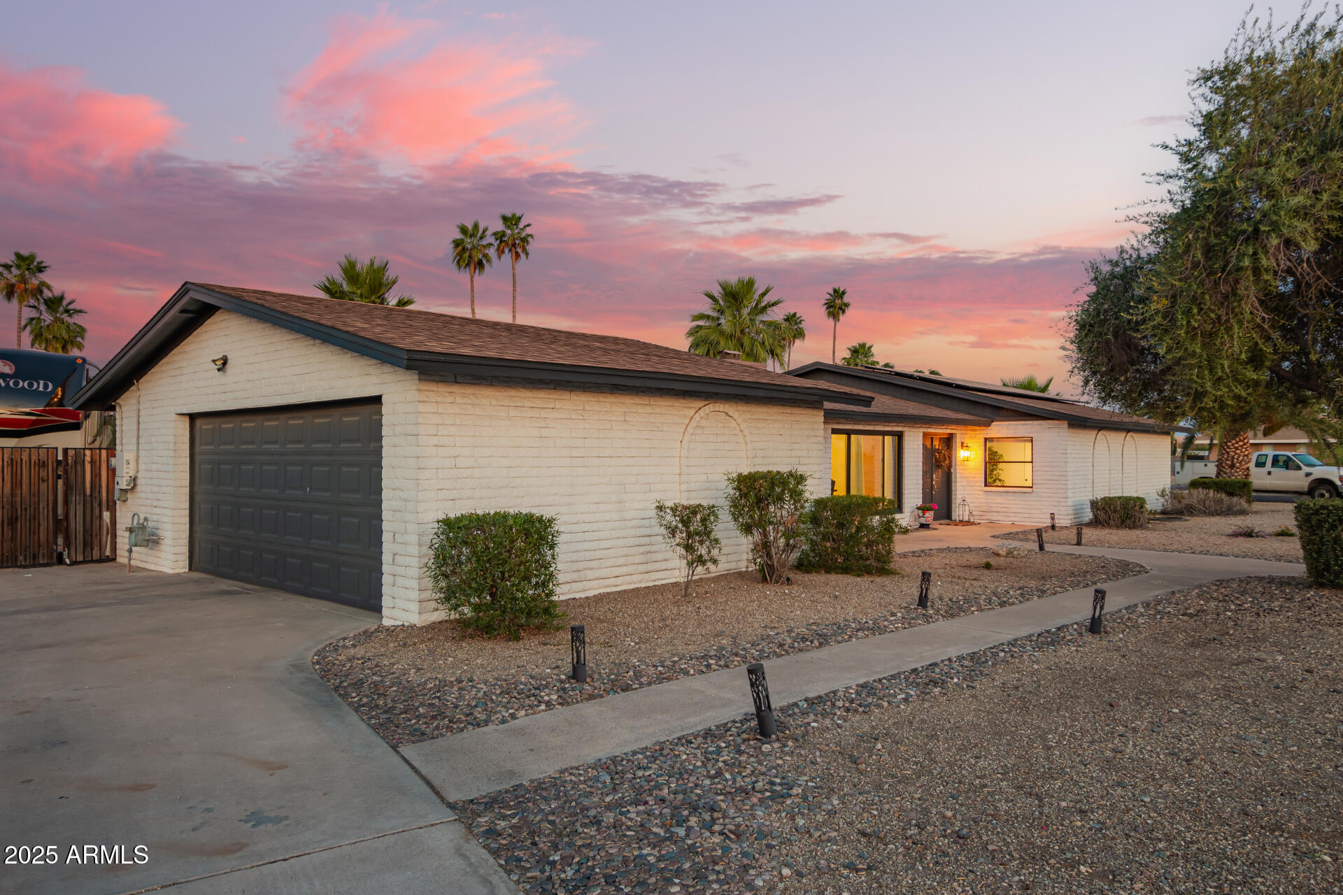 12866 W ORANGE Drive