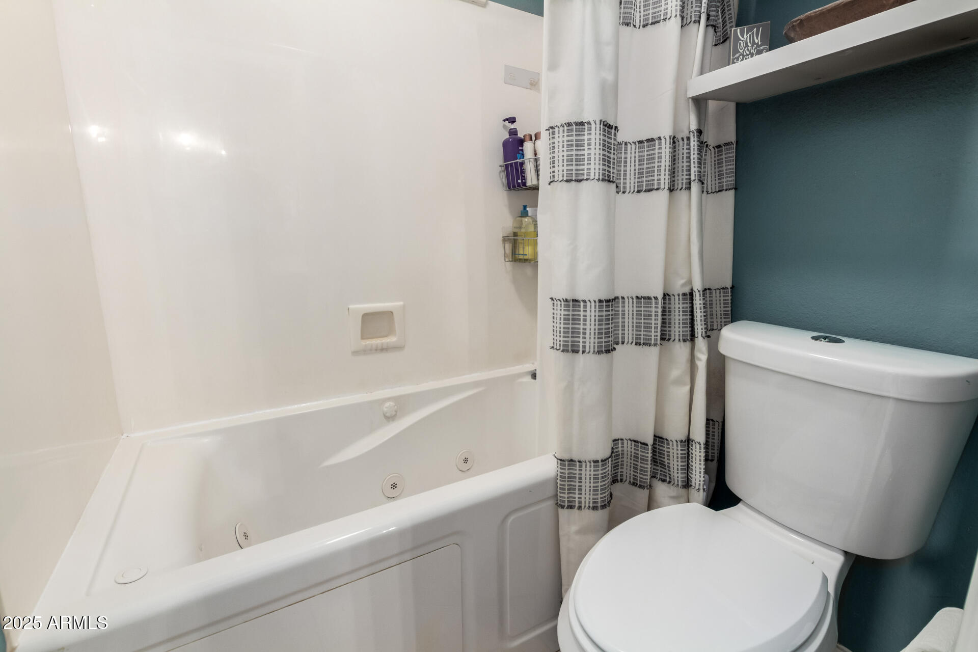 4216 E SANDIA Street