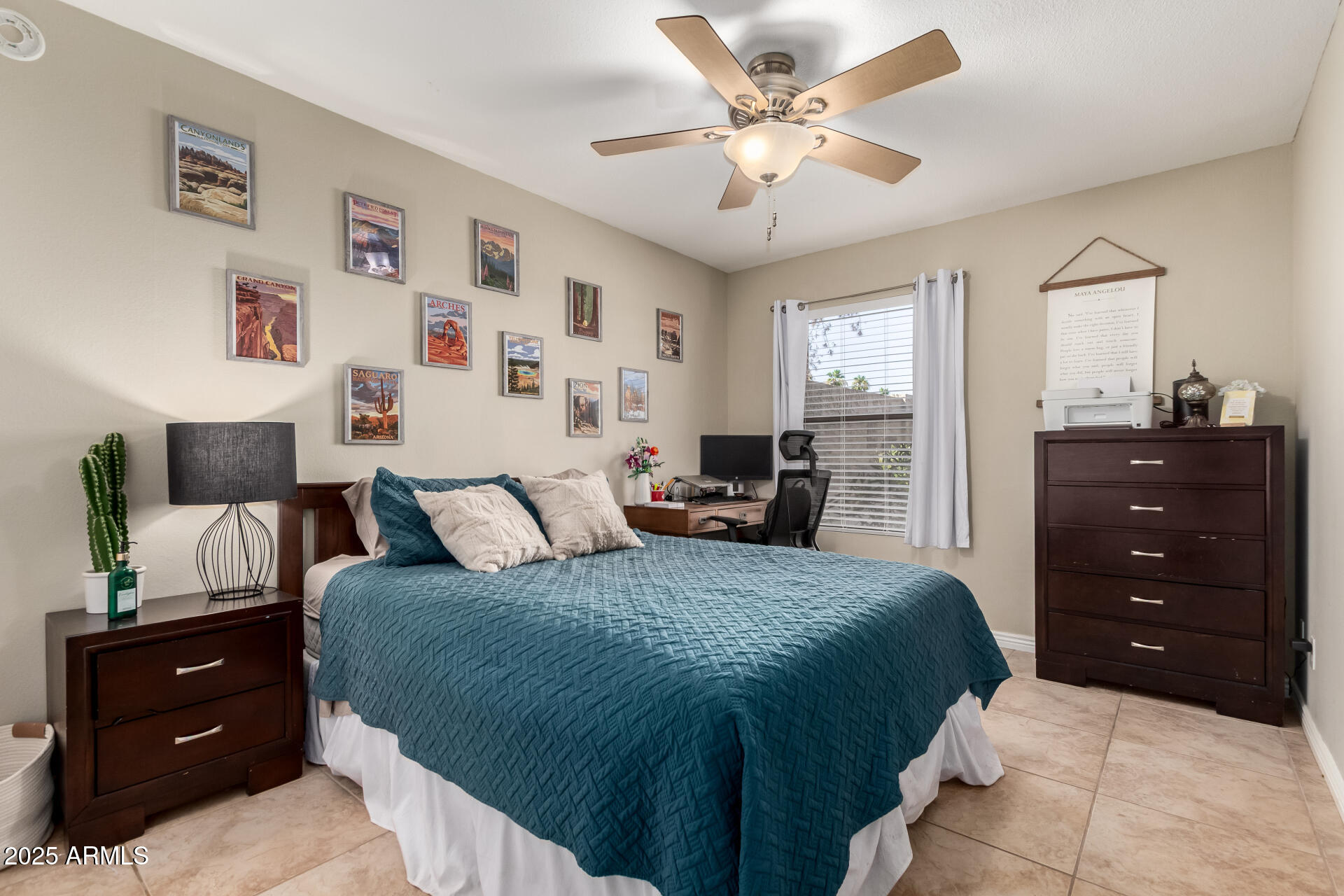 4216 E SANDIA Street