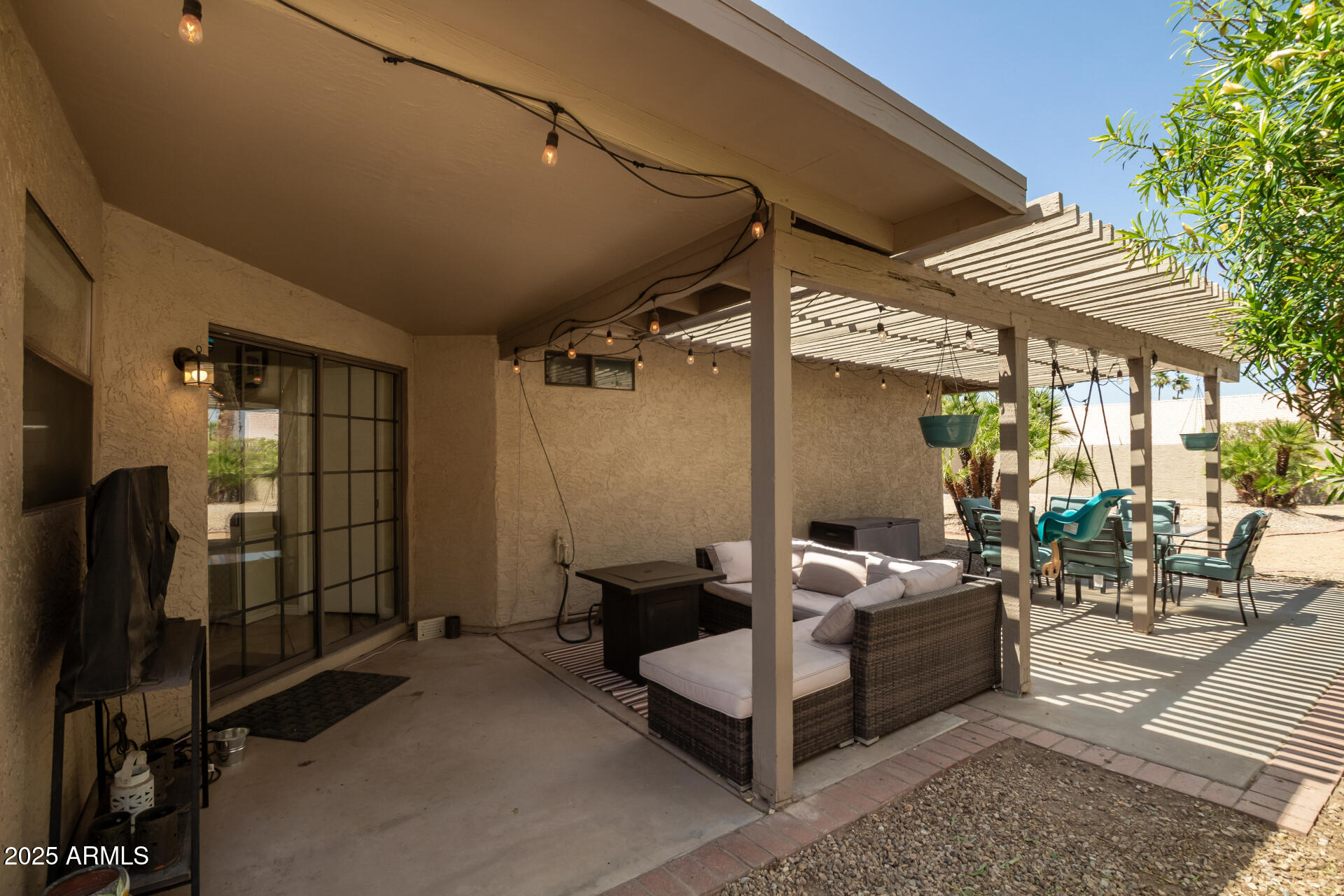 4216 E SANDIA Street