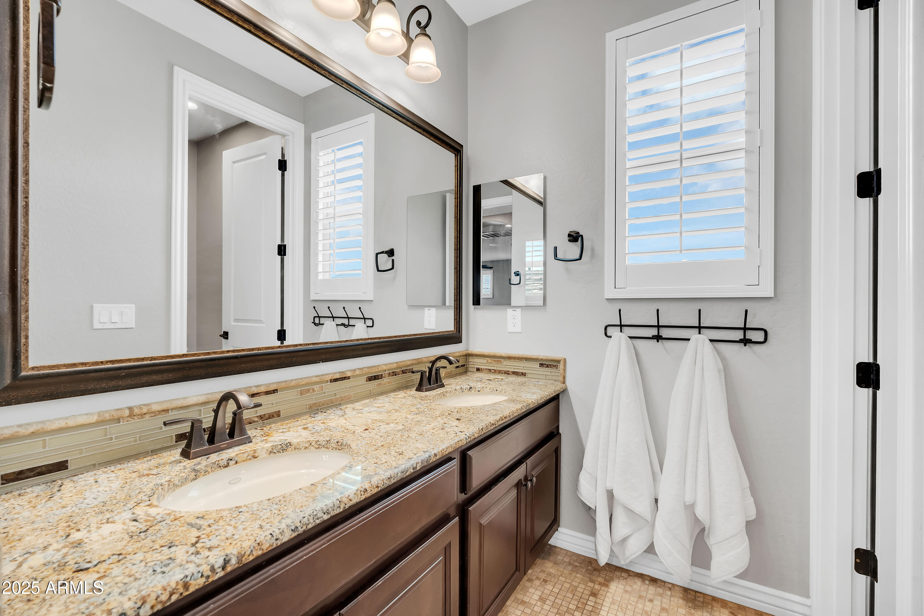 20575 E MOCKINGBIRD Drive