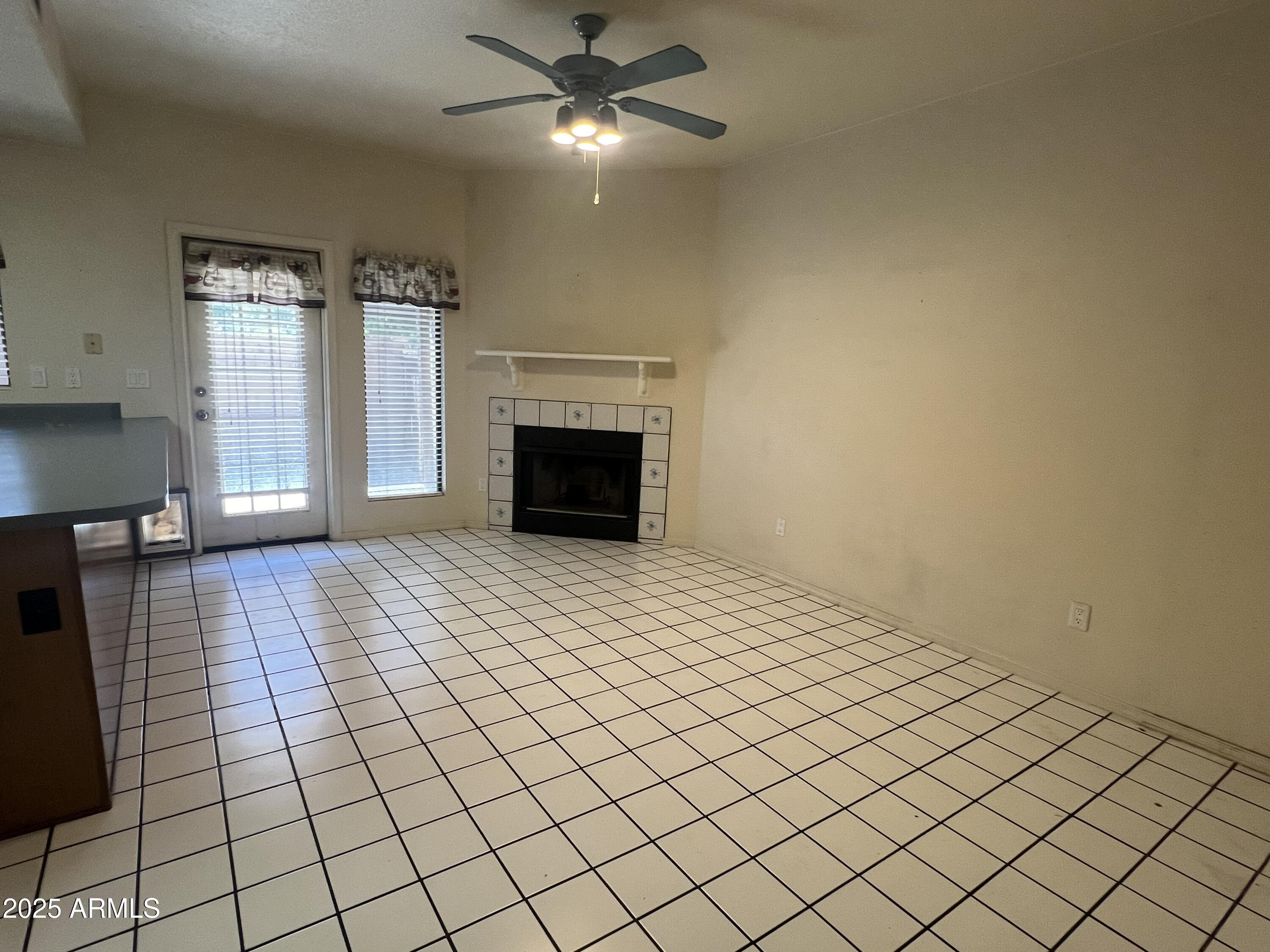 170 E GUADALUPE Road, 155