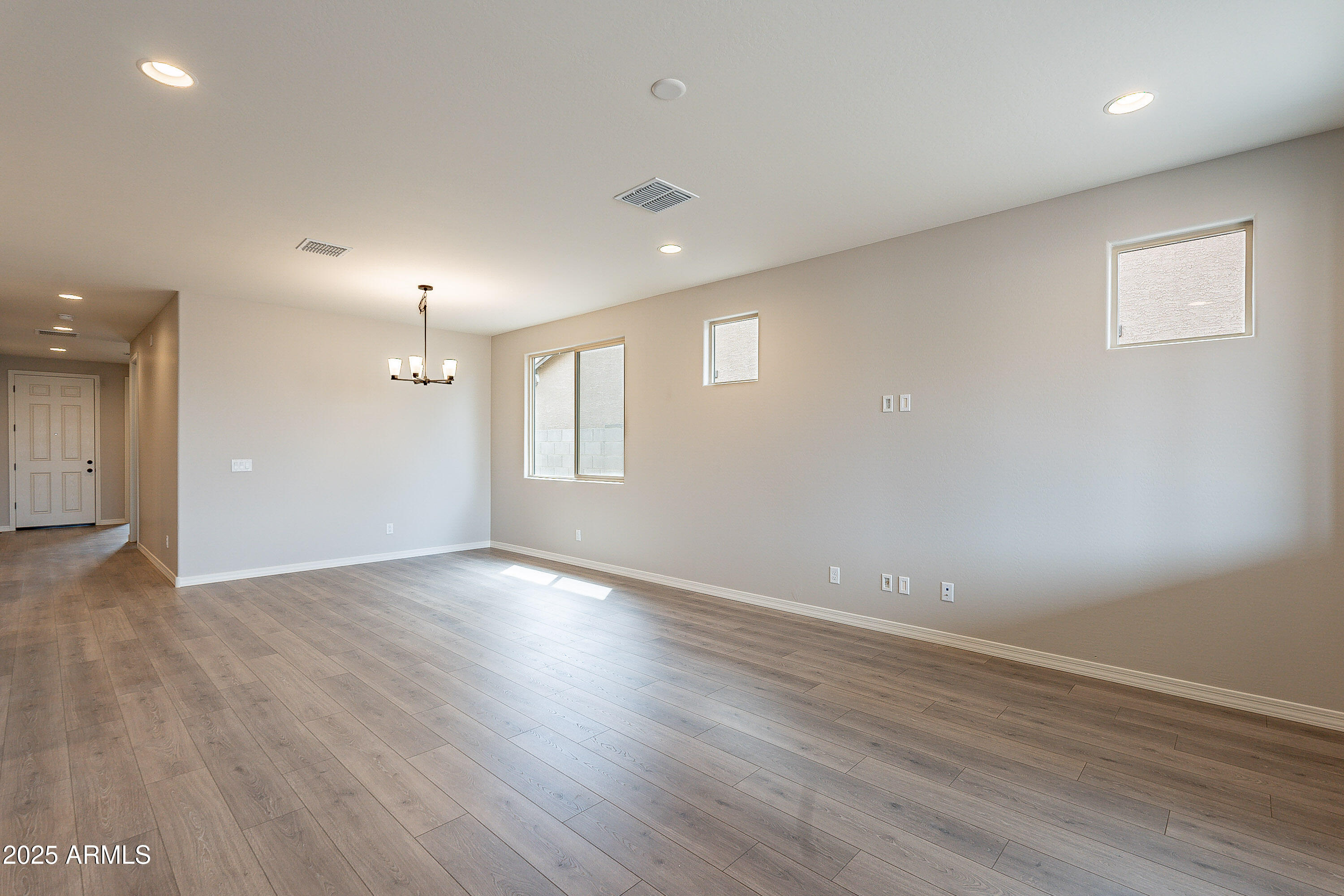 39960 W BUNKER Drive