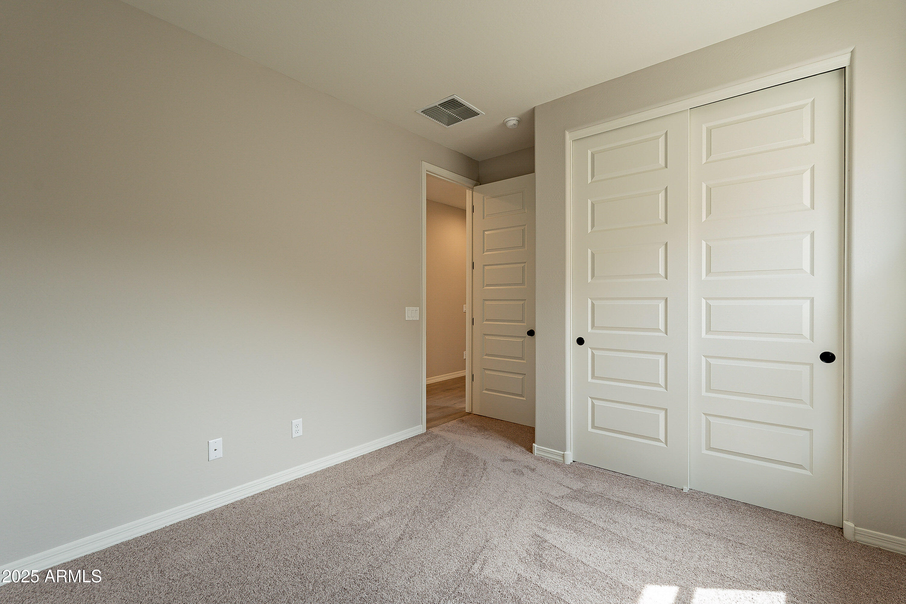 39960 W BUNKER Drive