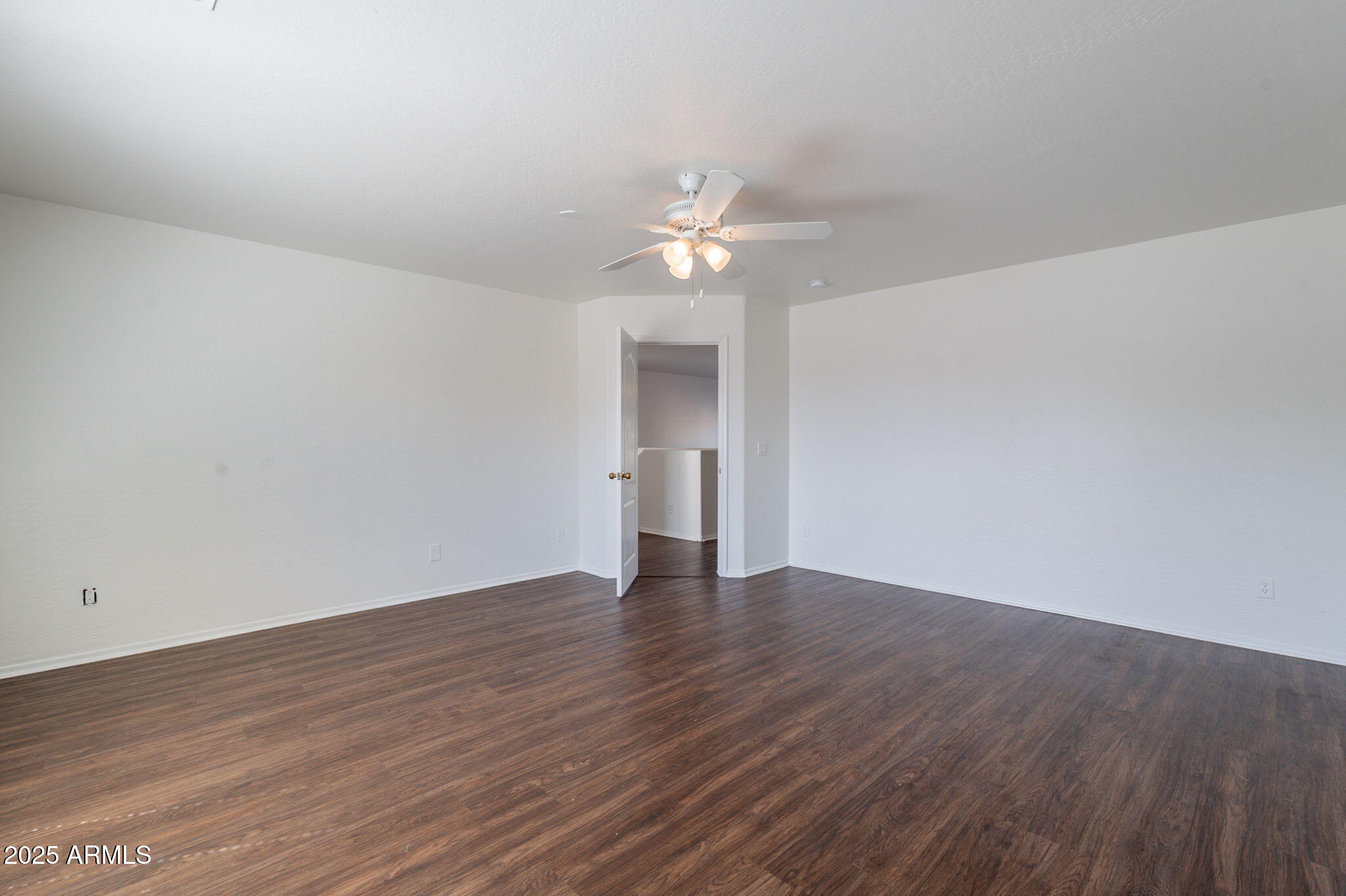 11113 W MINNEZONA Avenue