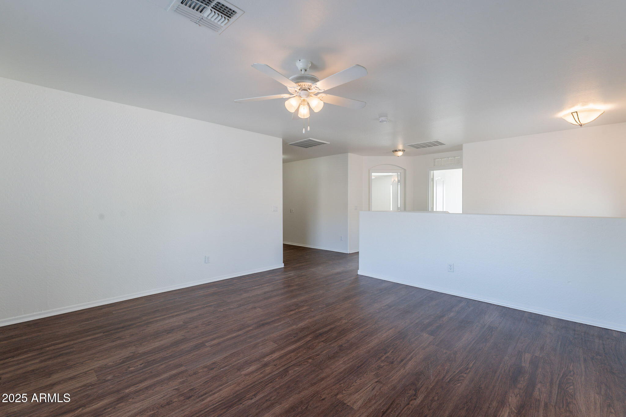11113 W MINNEZONA Avenue