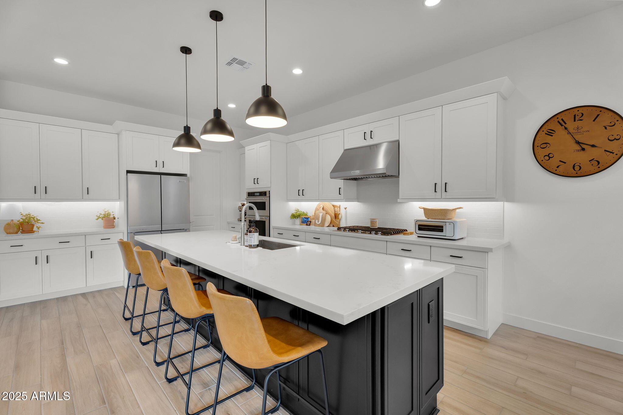 17176 W MOUNTAINAIR Street