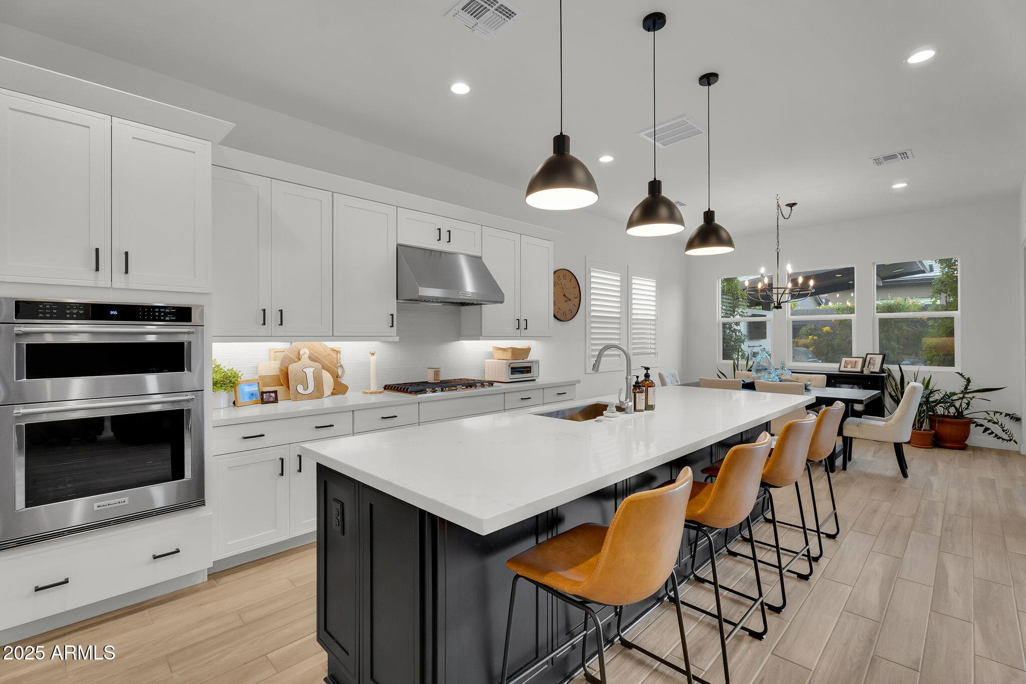 17176 W MOUNTAINAIR Street