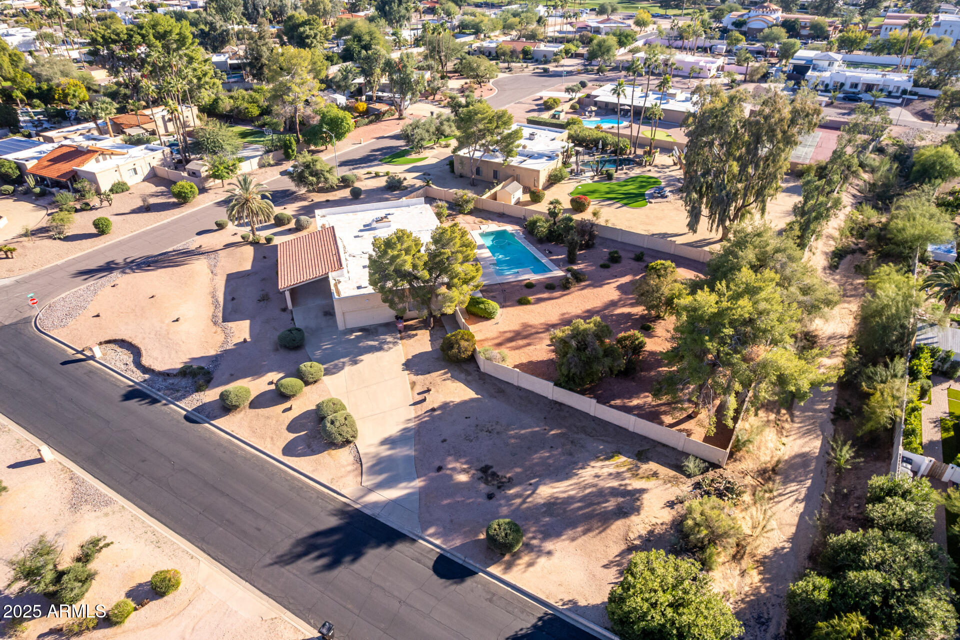 8129 E CHARTER OAK Drive