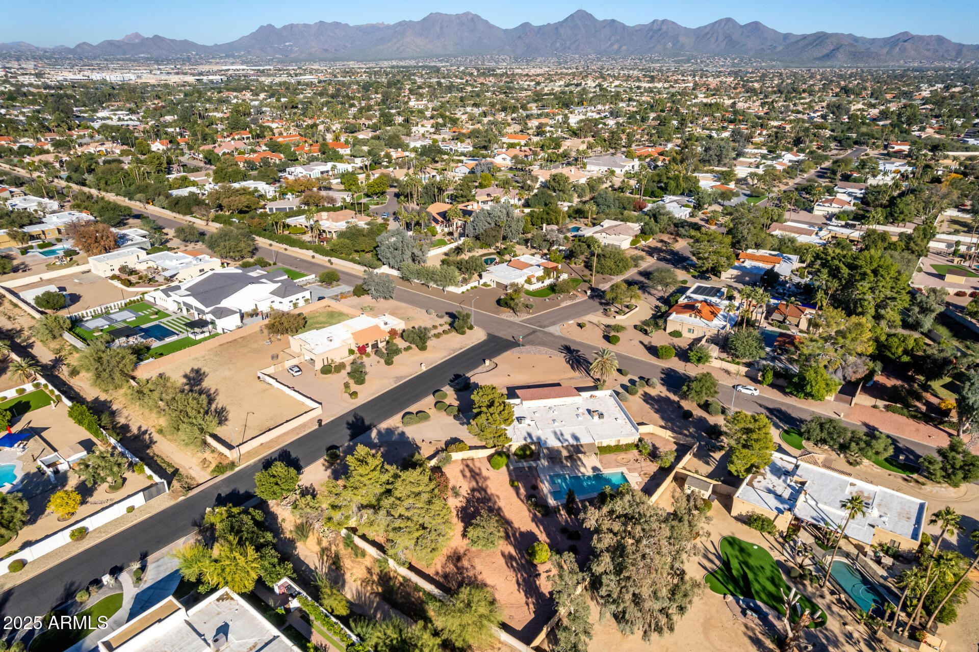 8129 E CHARTER OAK Drive