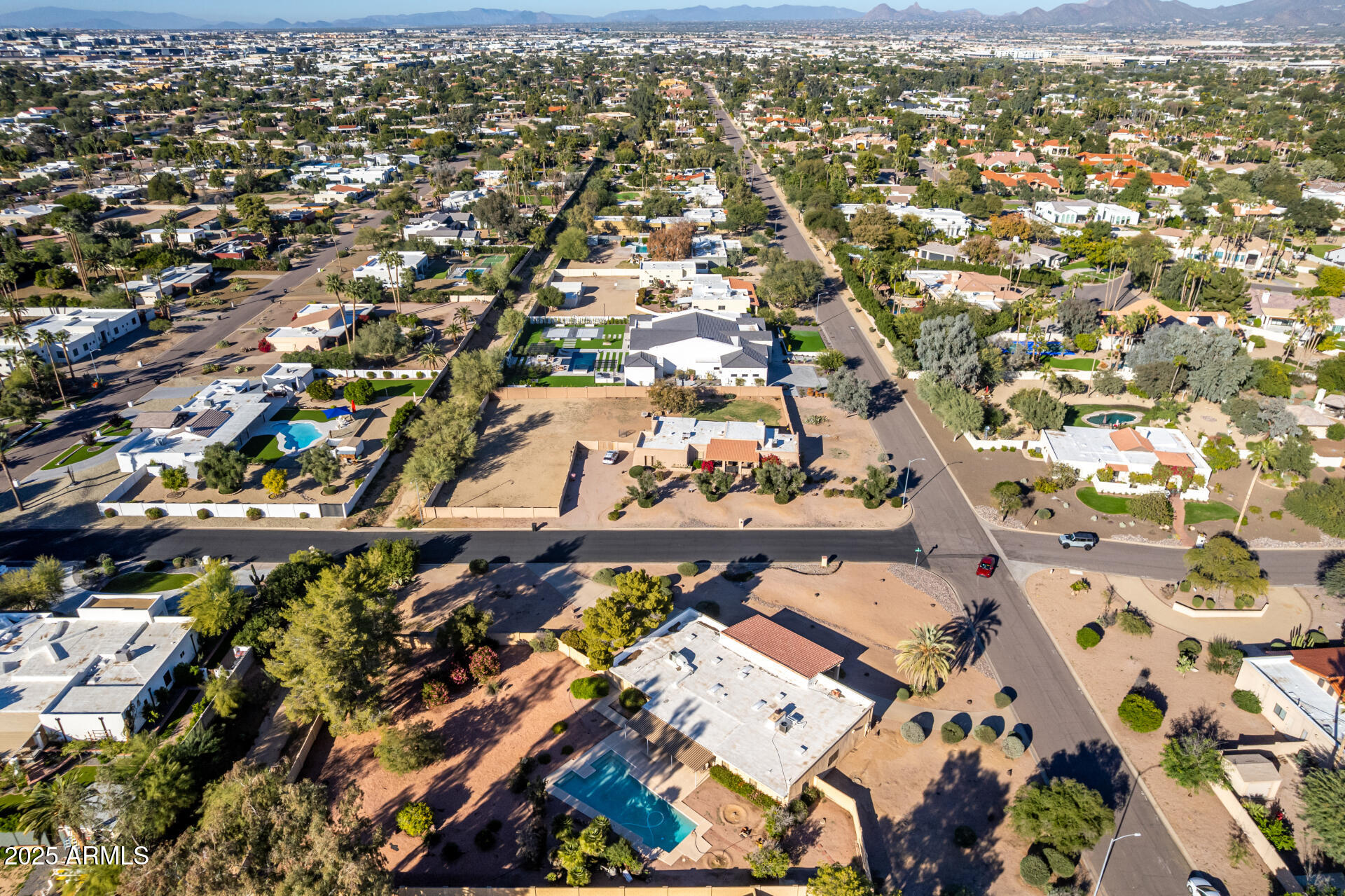 8129 E CHARTER OAK Drive