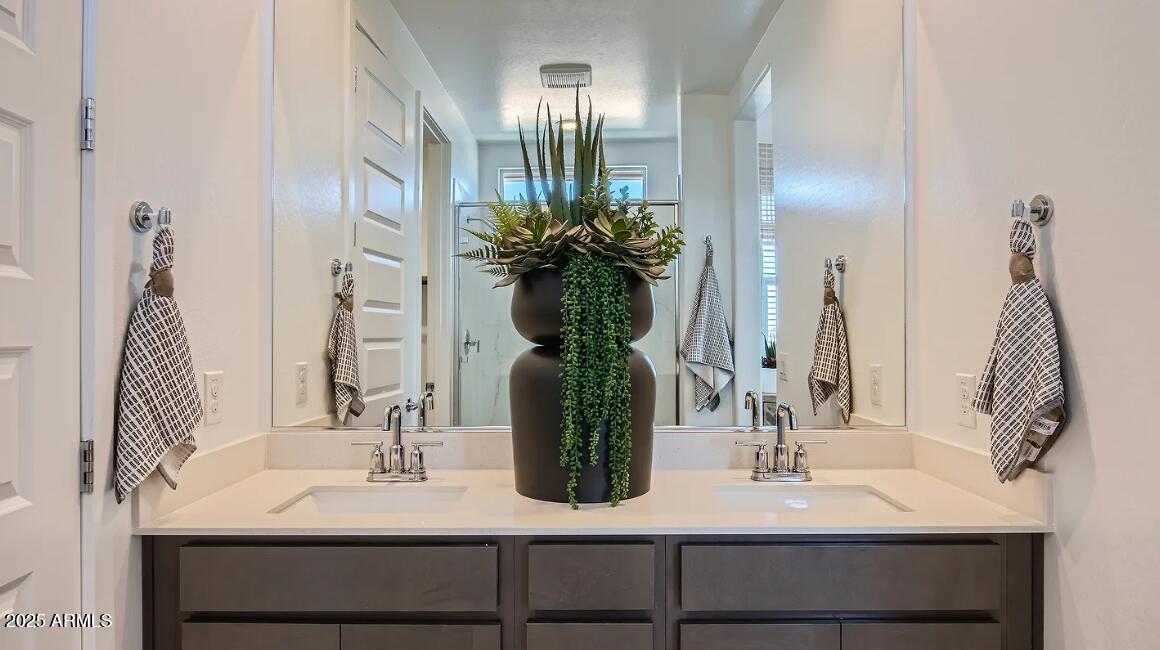 16437 W WEEPING WILLOW Road