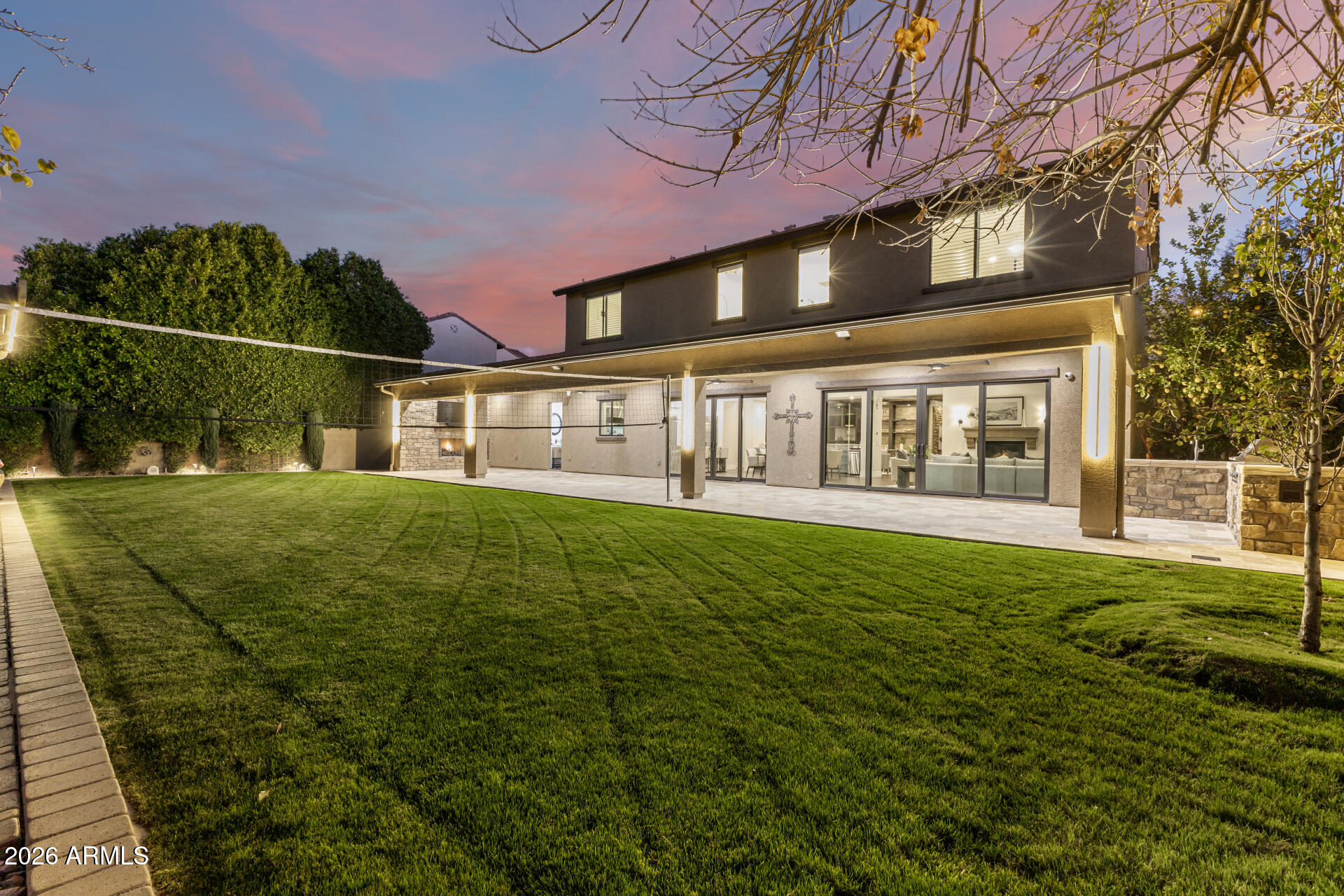 2950 E LOS ALTOS Court