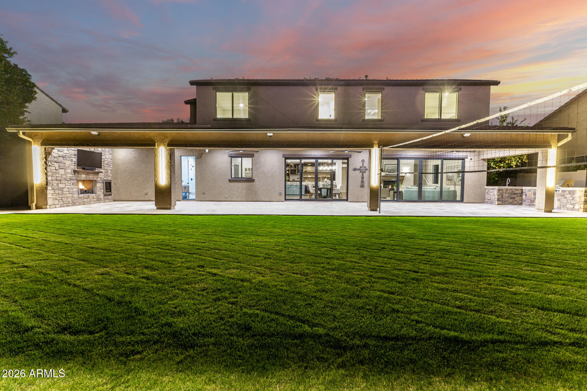 2950 E LOS ALTOS Court