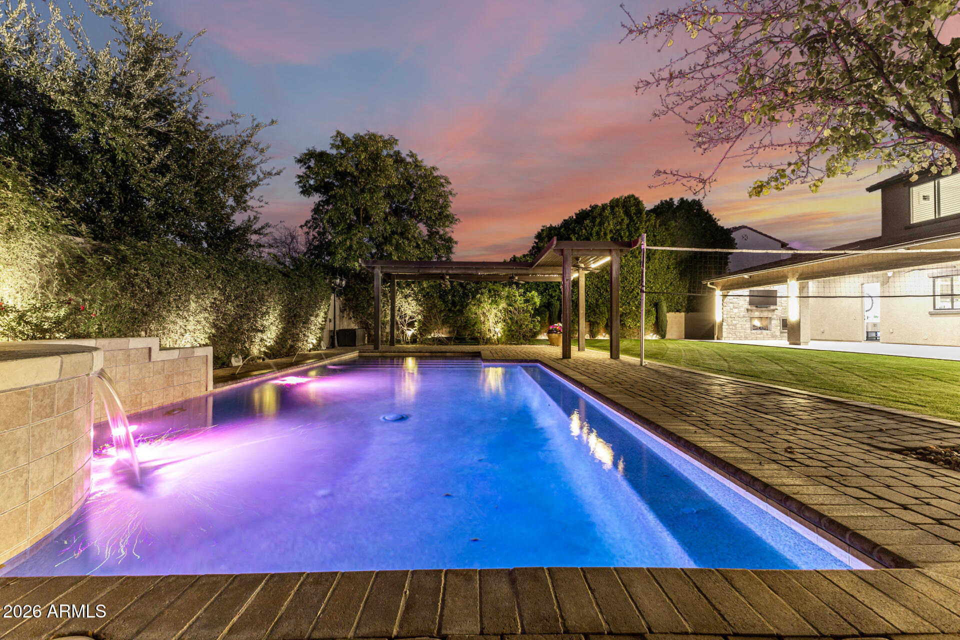 2950 E LOS ALTOS Court