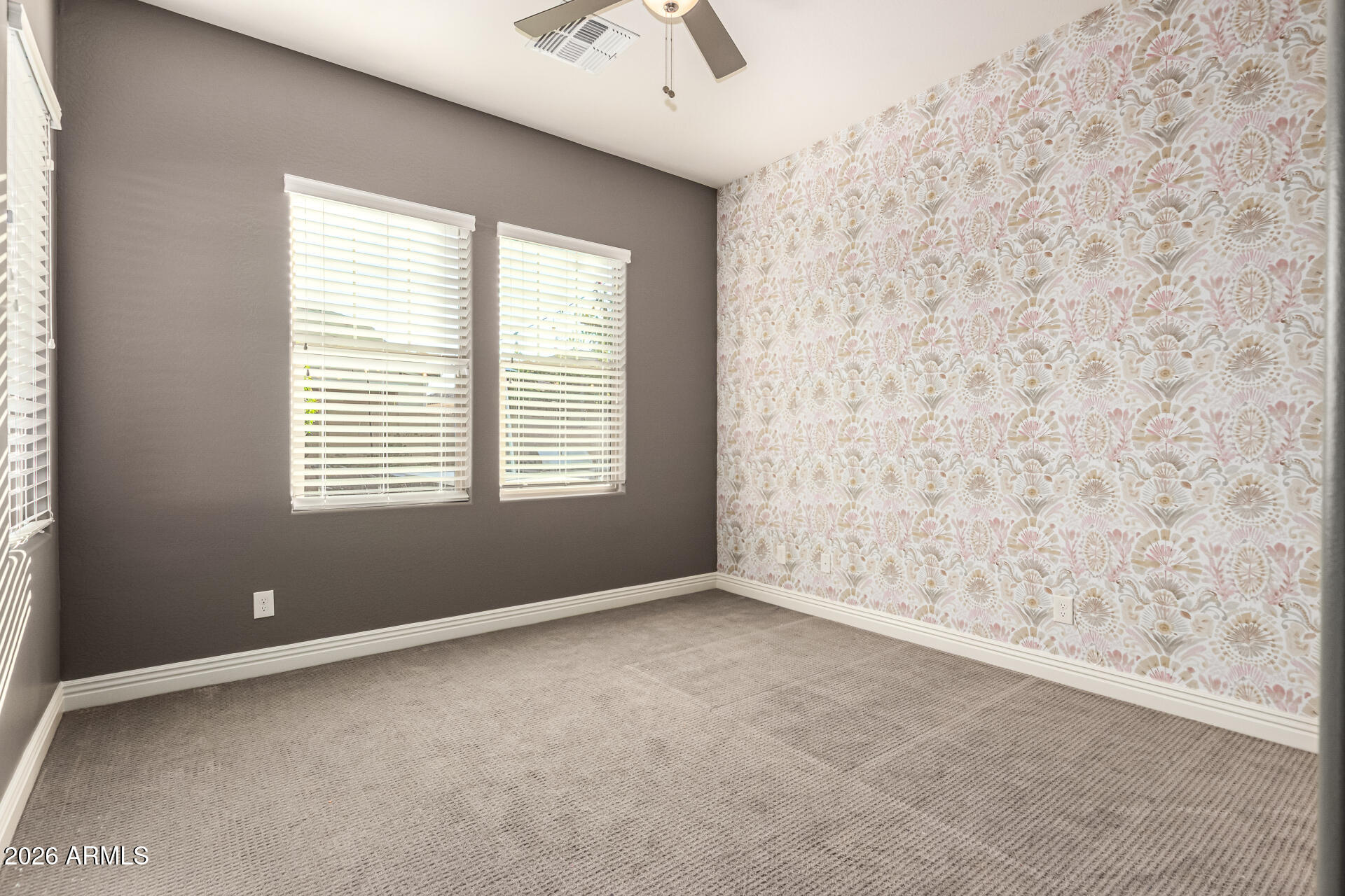 3541 E AQUARIUS Place