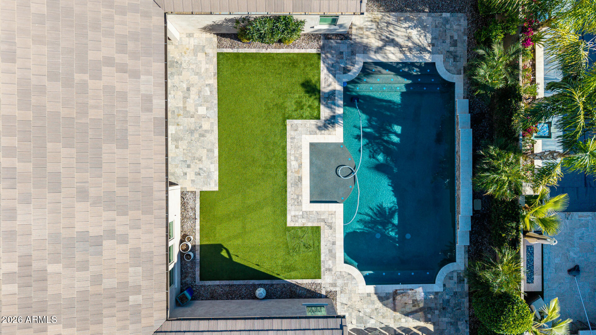 3541 E AQUARIUS Place