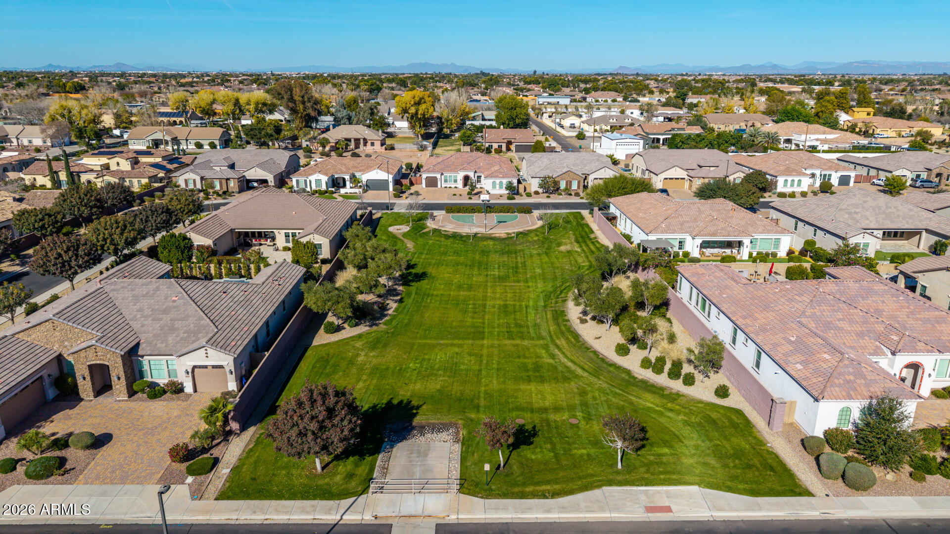 3541 E AQUARIUS Place