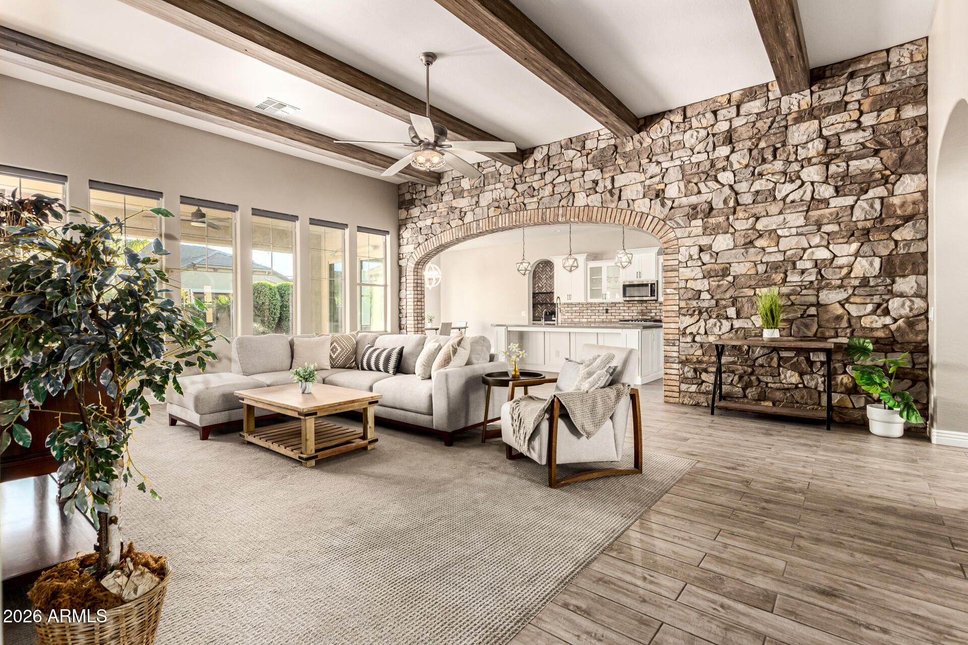 3541 E AQUARIUS Place