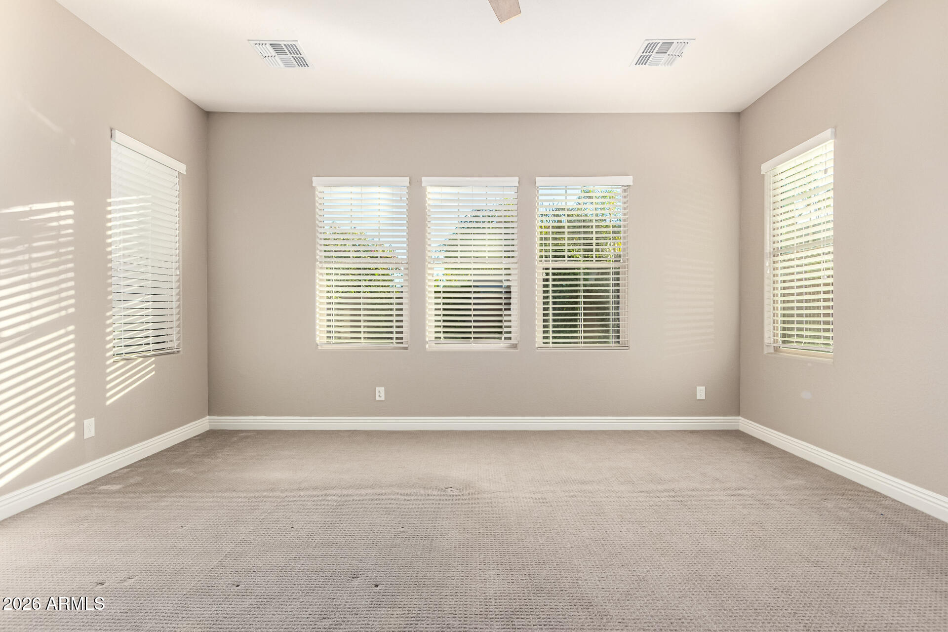 3541 E AQUARIUS Place