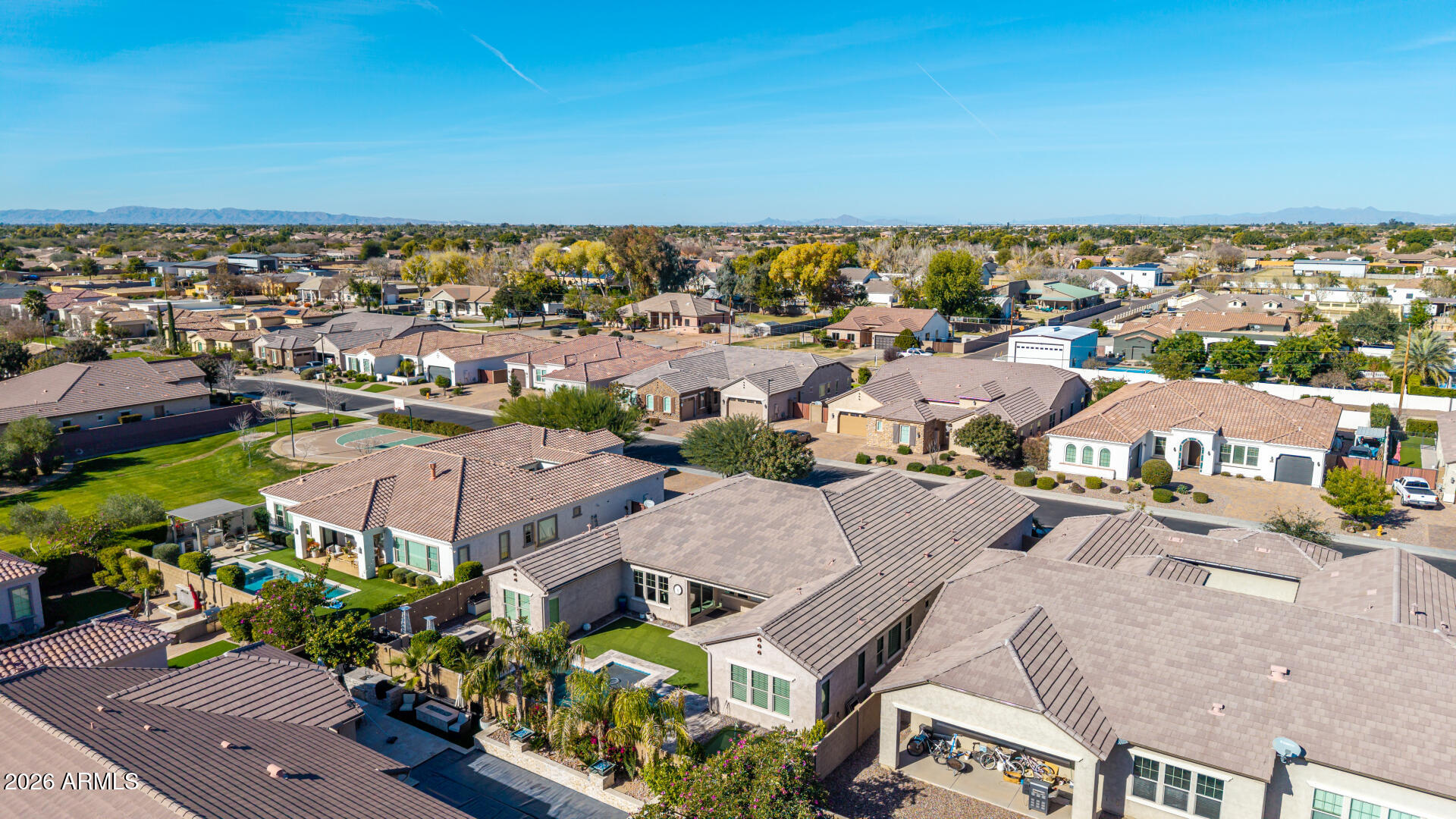 3541 E AQUARIUS Place