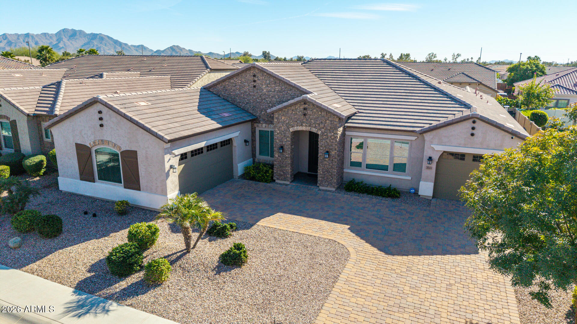 3541 E AQUARIUS Place