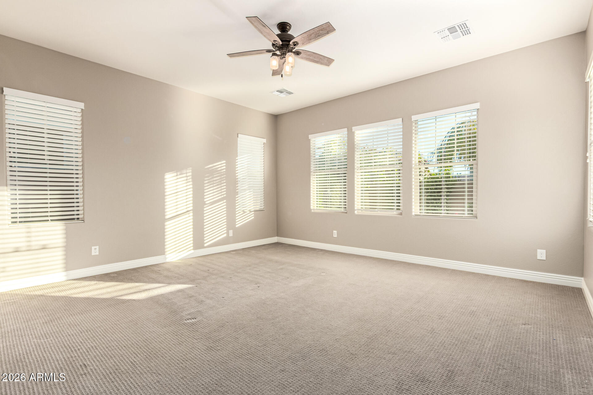 3541 E AQUARIUS Place