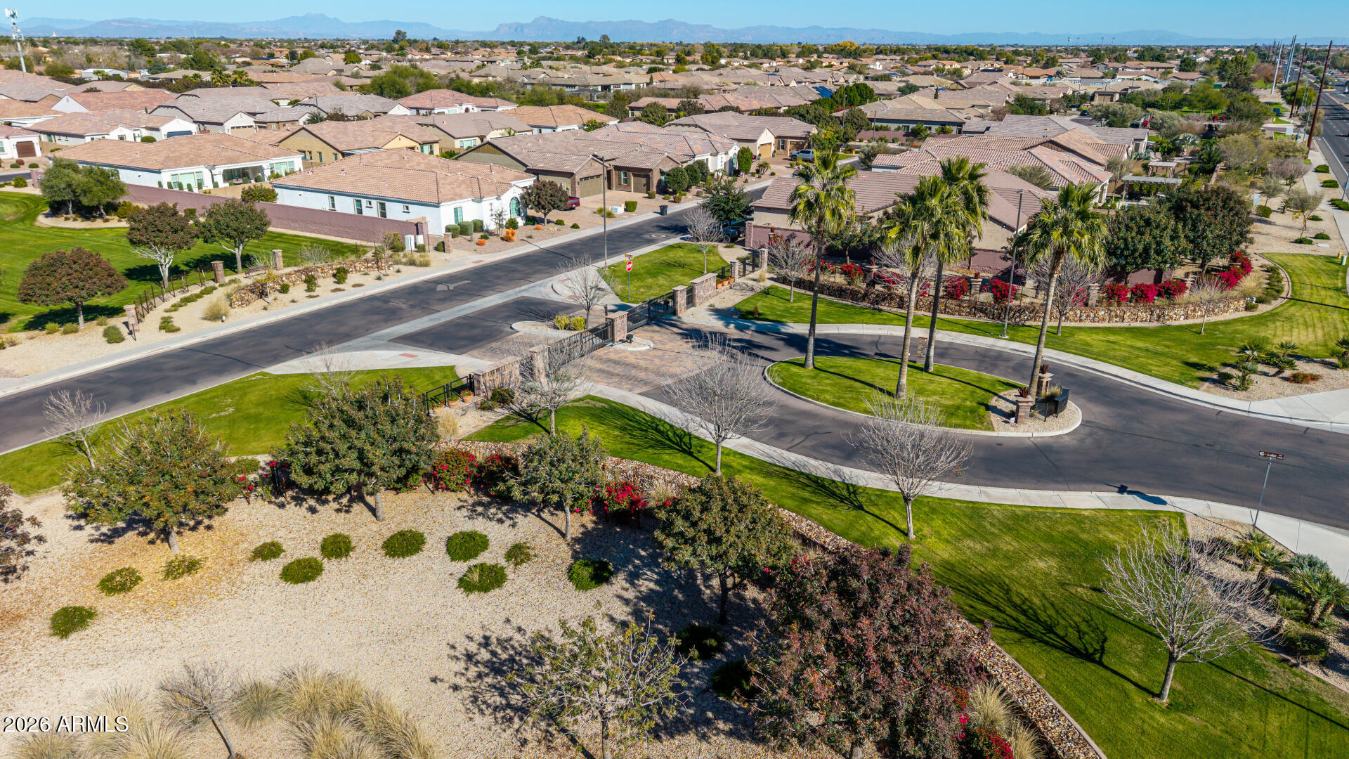 3541 E AQUARIUS Place