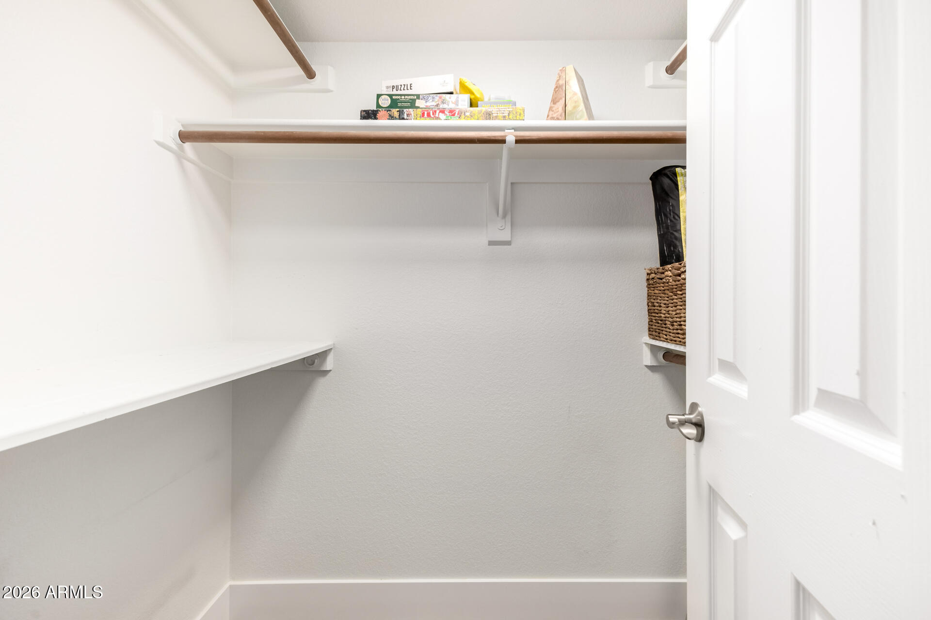 5002 E SIESTA Drive 1