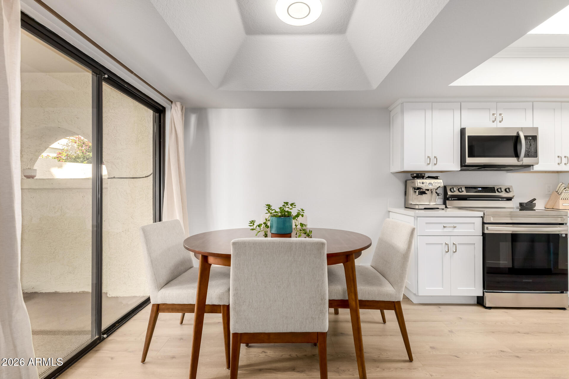 5002 E SIESTA Drive 1