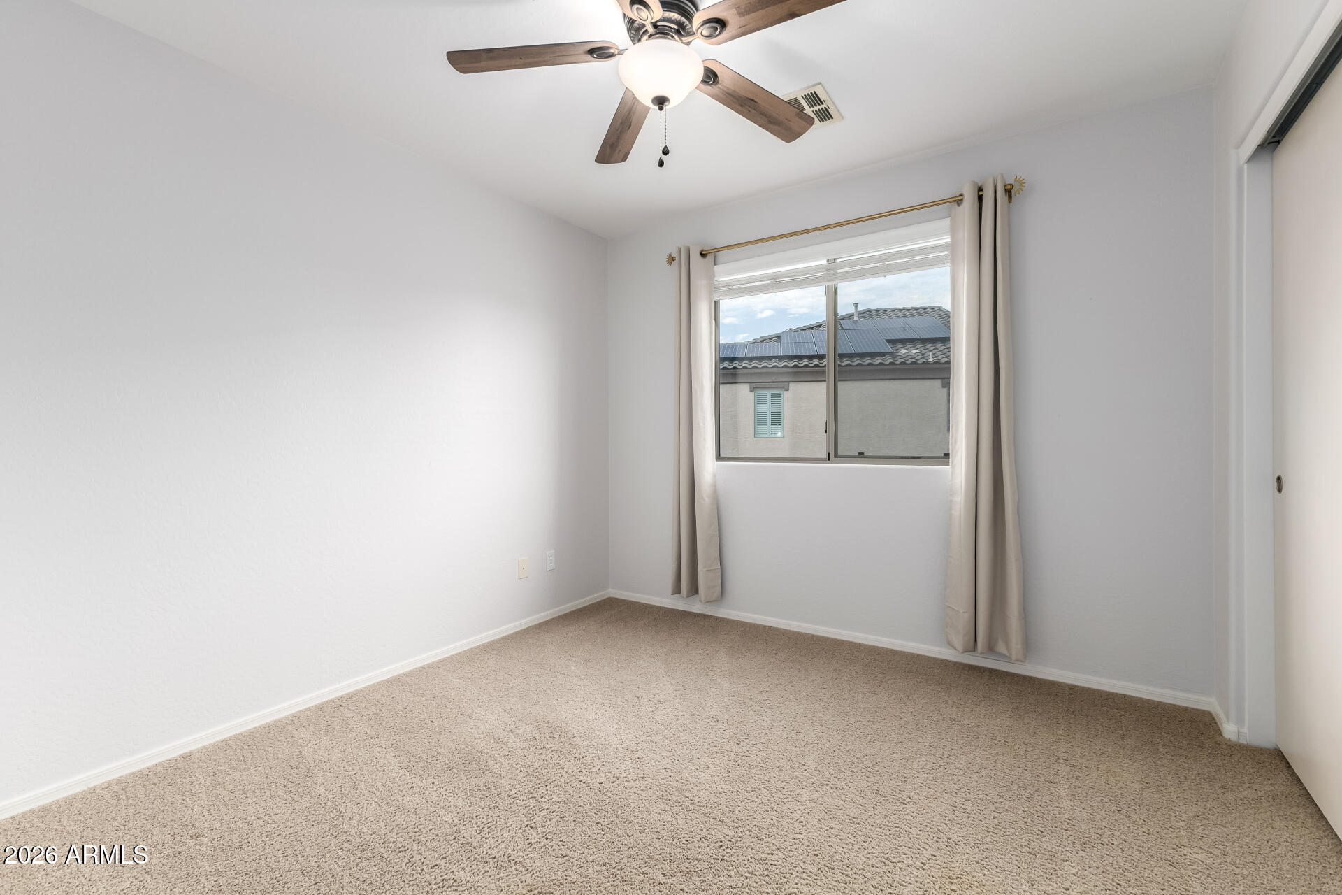 782 W THUNDERBIRD Court