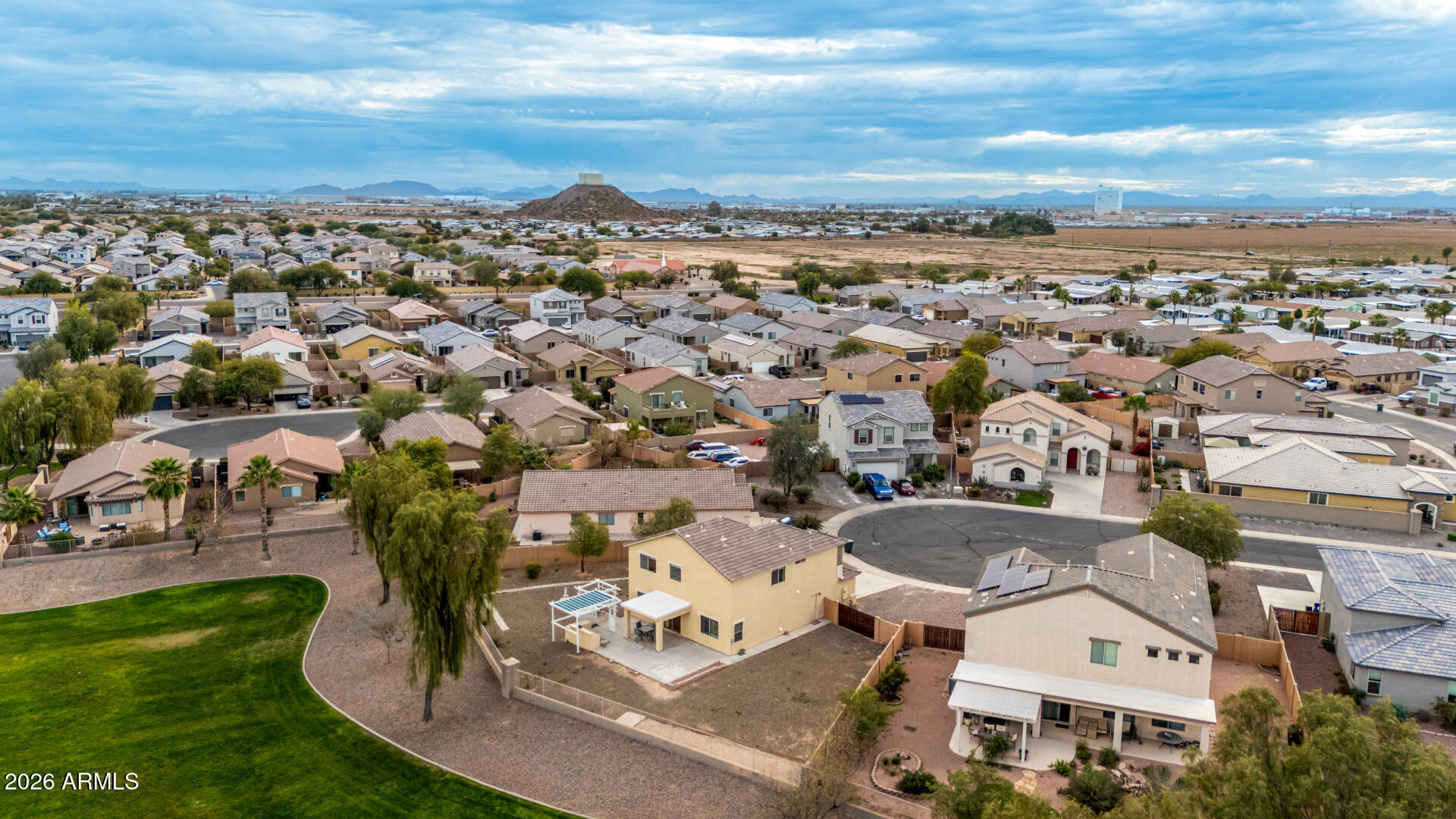 782 W THUNDERBIRD Court