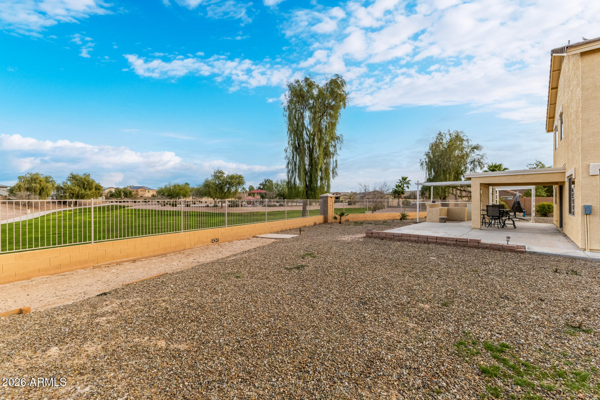 782 W THUNDERBIRD Court